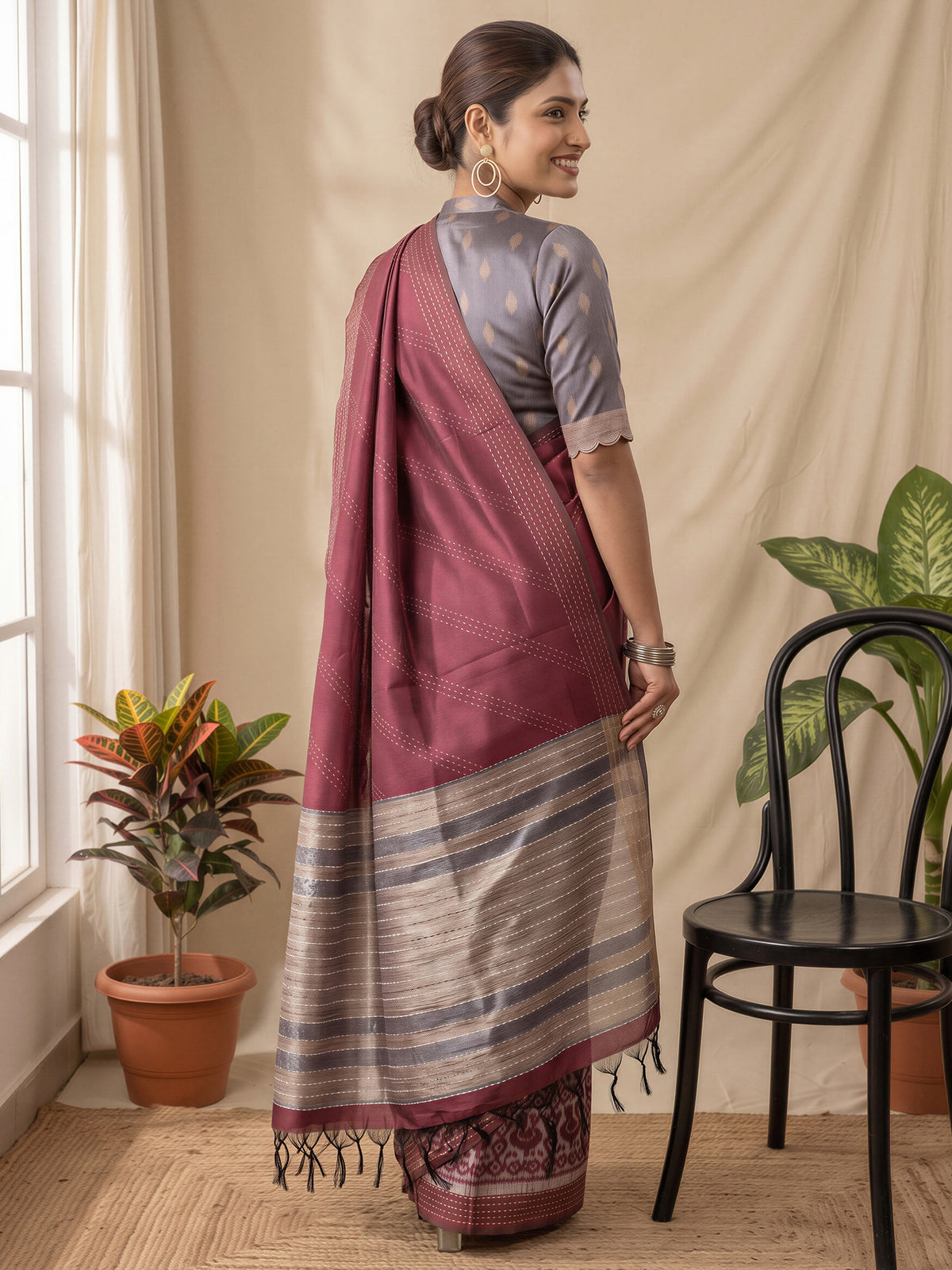 Burgundy Silk Cotton saree – detail view 1