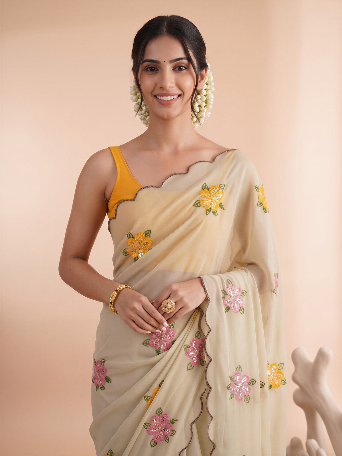 Cream Georgette saree – detail view 4