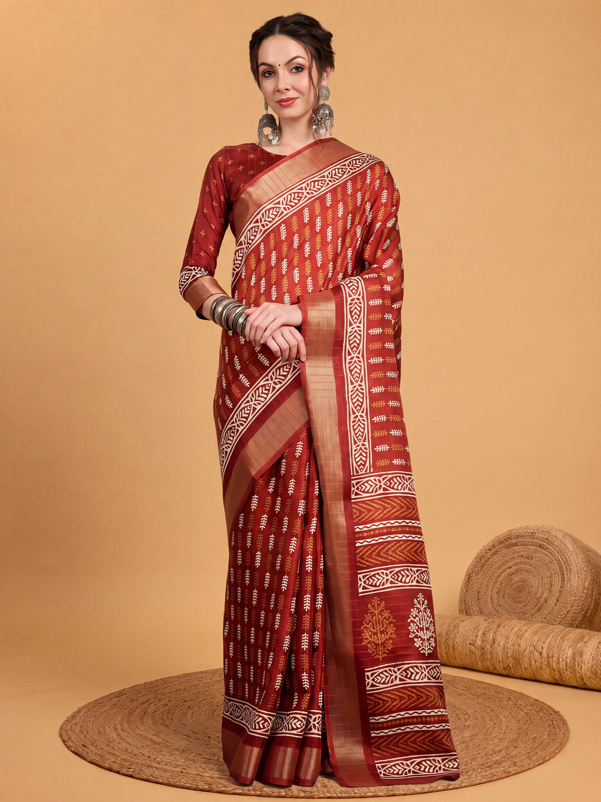 Rust Silk Blend saree – detail view 2
