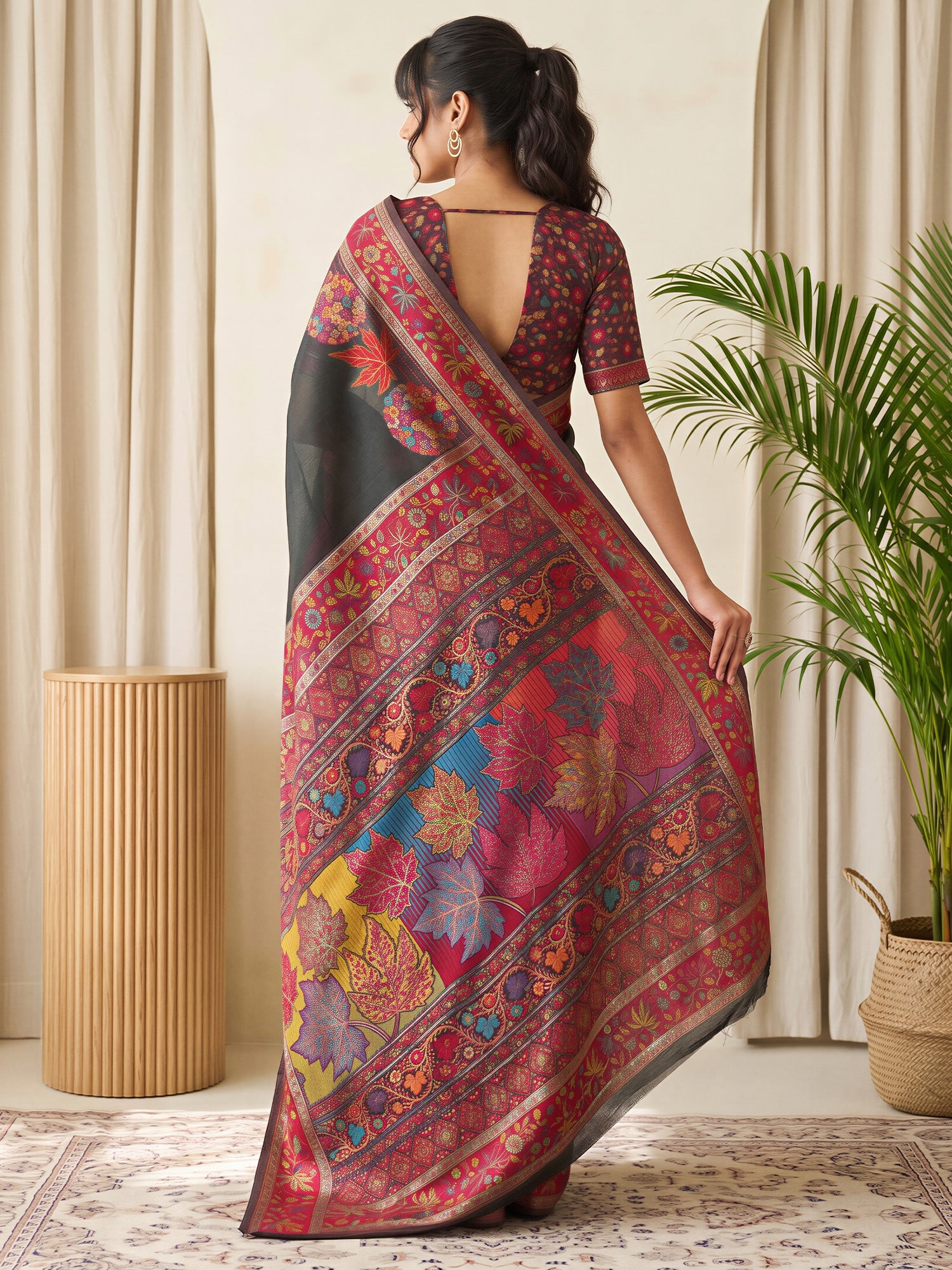 Black Pashmina Silk saree – detail view 1