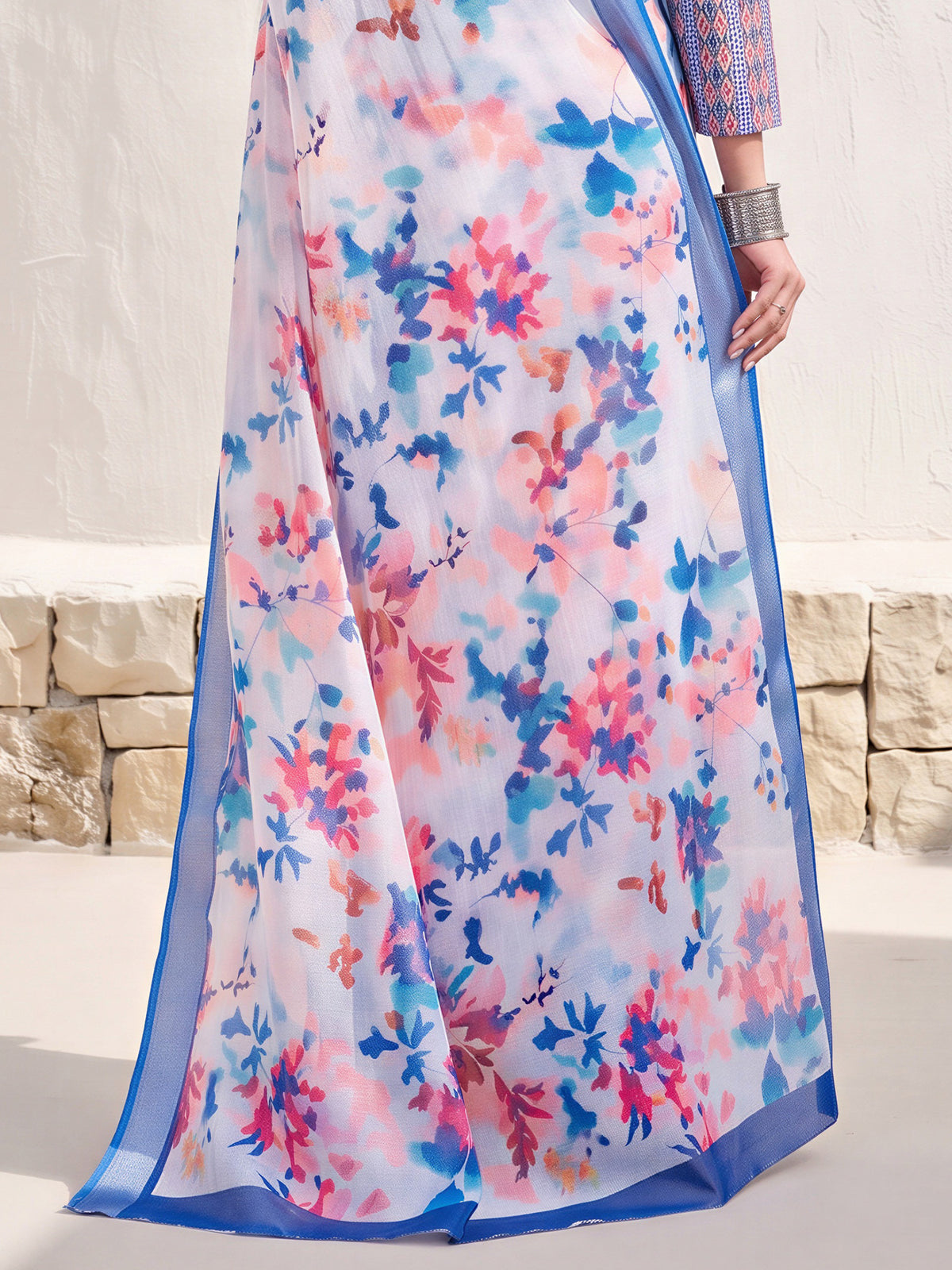Off White Cotton Linen saree – detail view 5