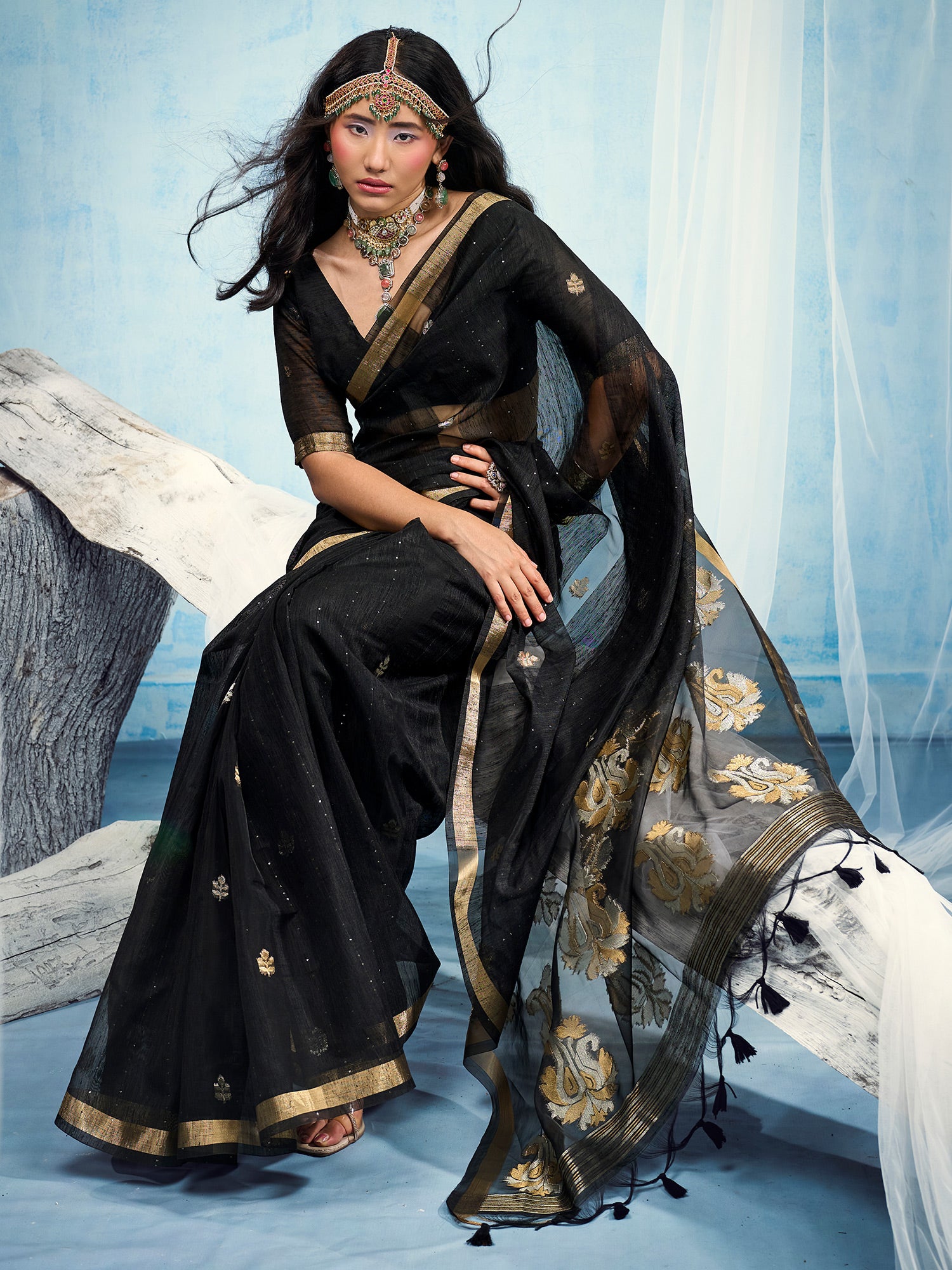 Black Muga Silk saree – detail view 2