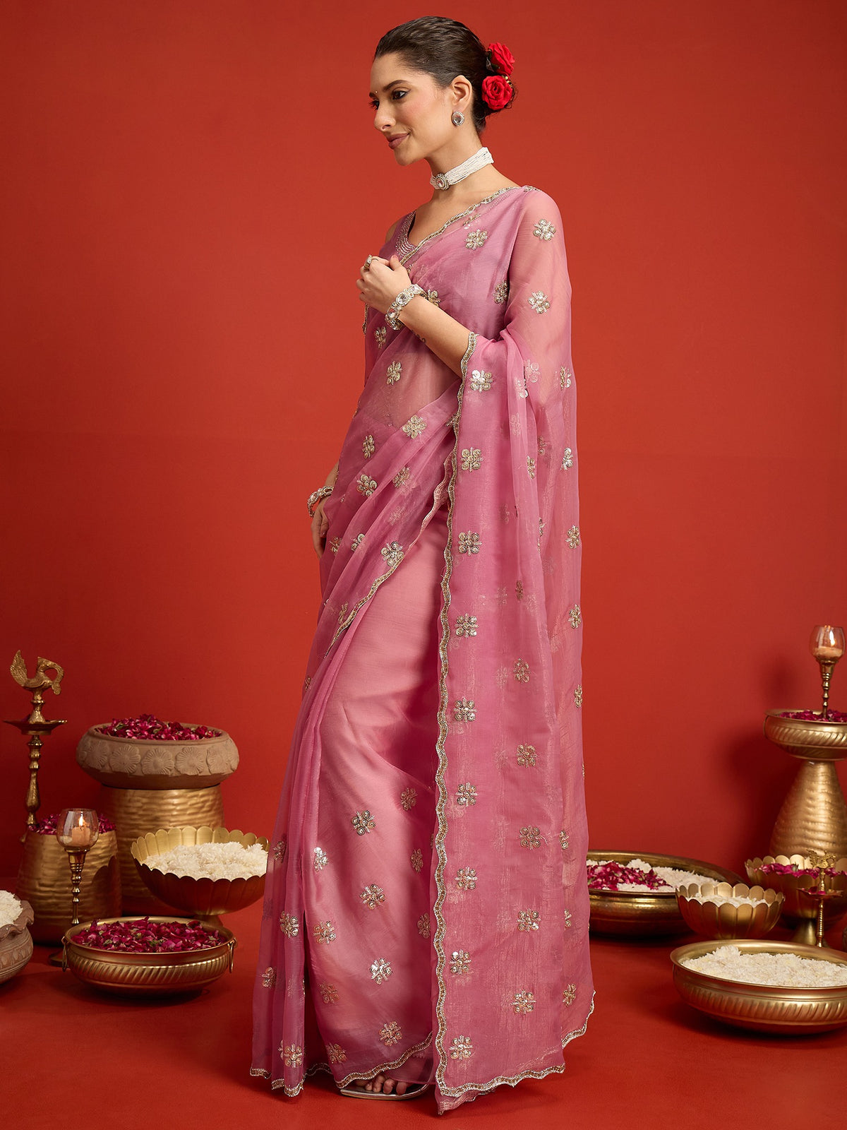 Pink Chiffon saree – detail view 1