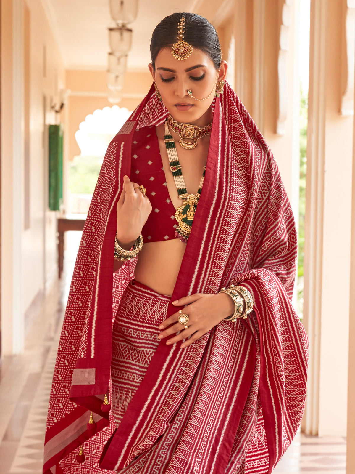 Maroon silk blend saree view 2