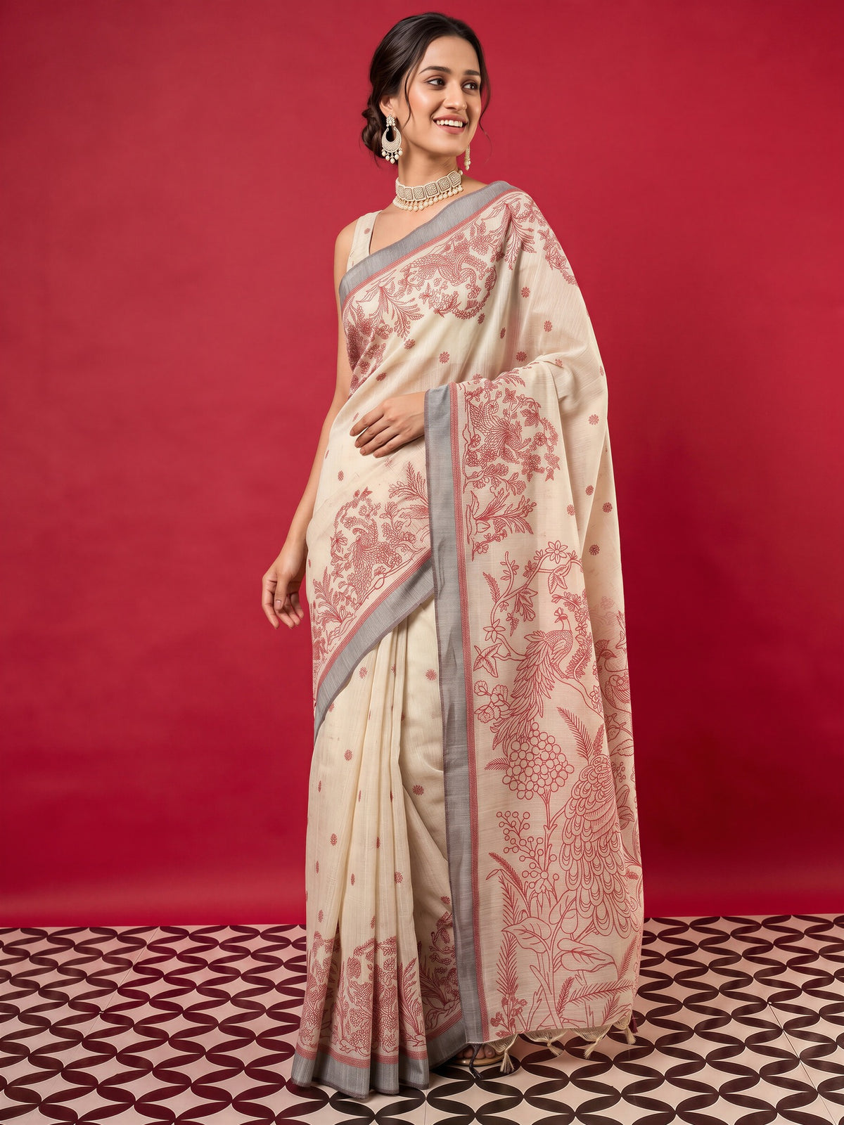 Beige woven design silk blend saree with beige blouse piece