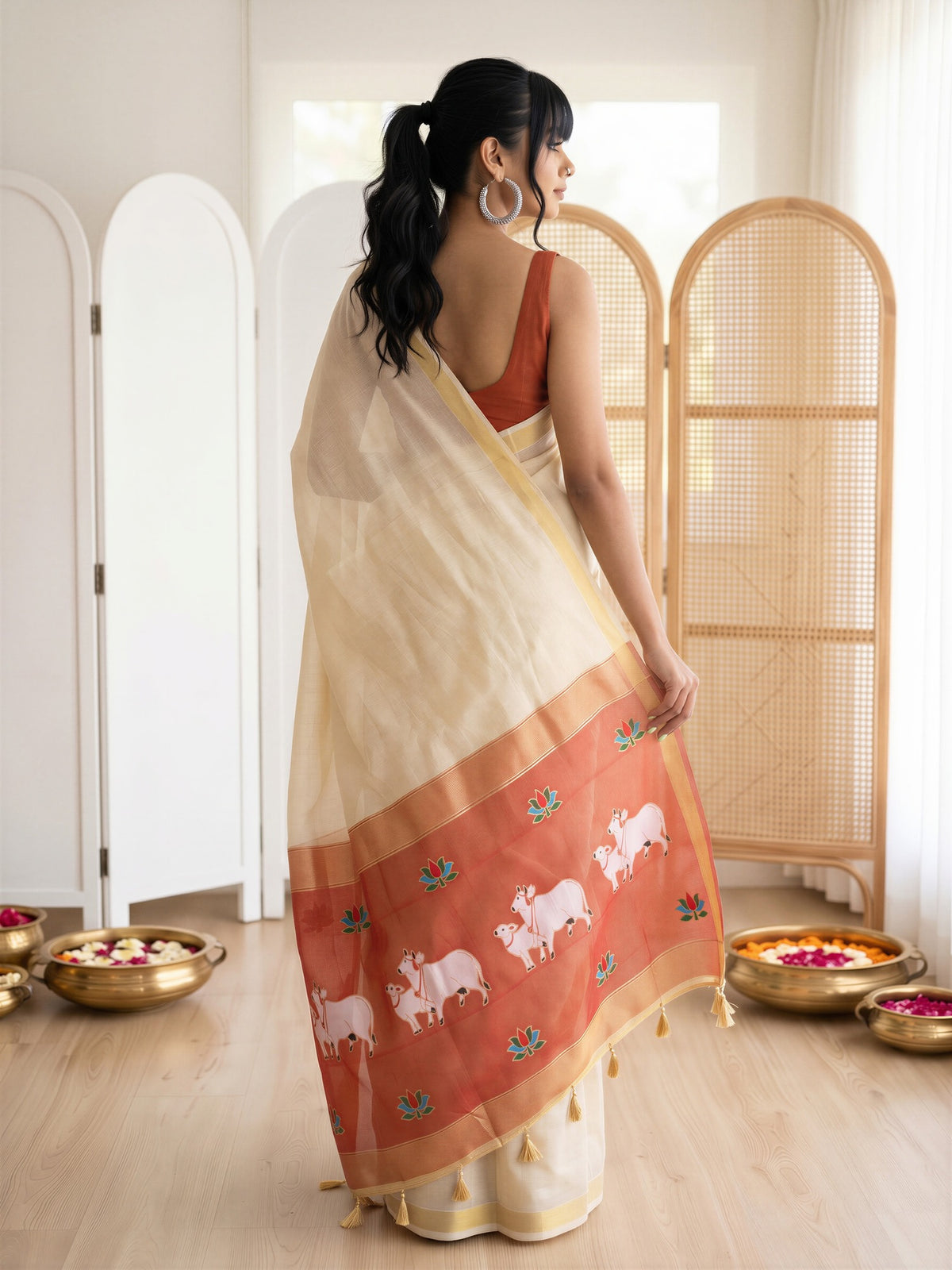 Yellow Muga Silk saree – detail view 1