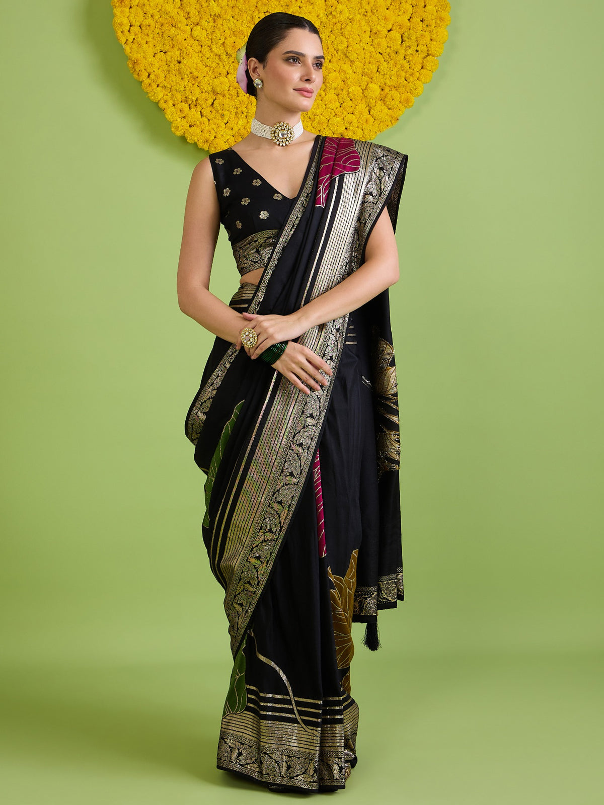 Black Silk Blend saree – detail view 2