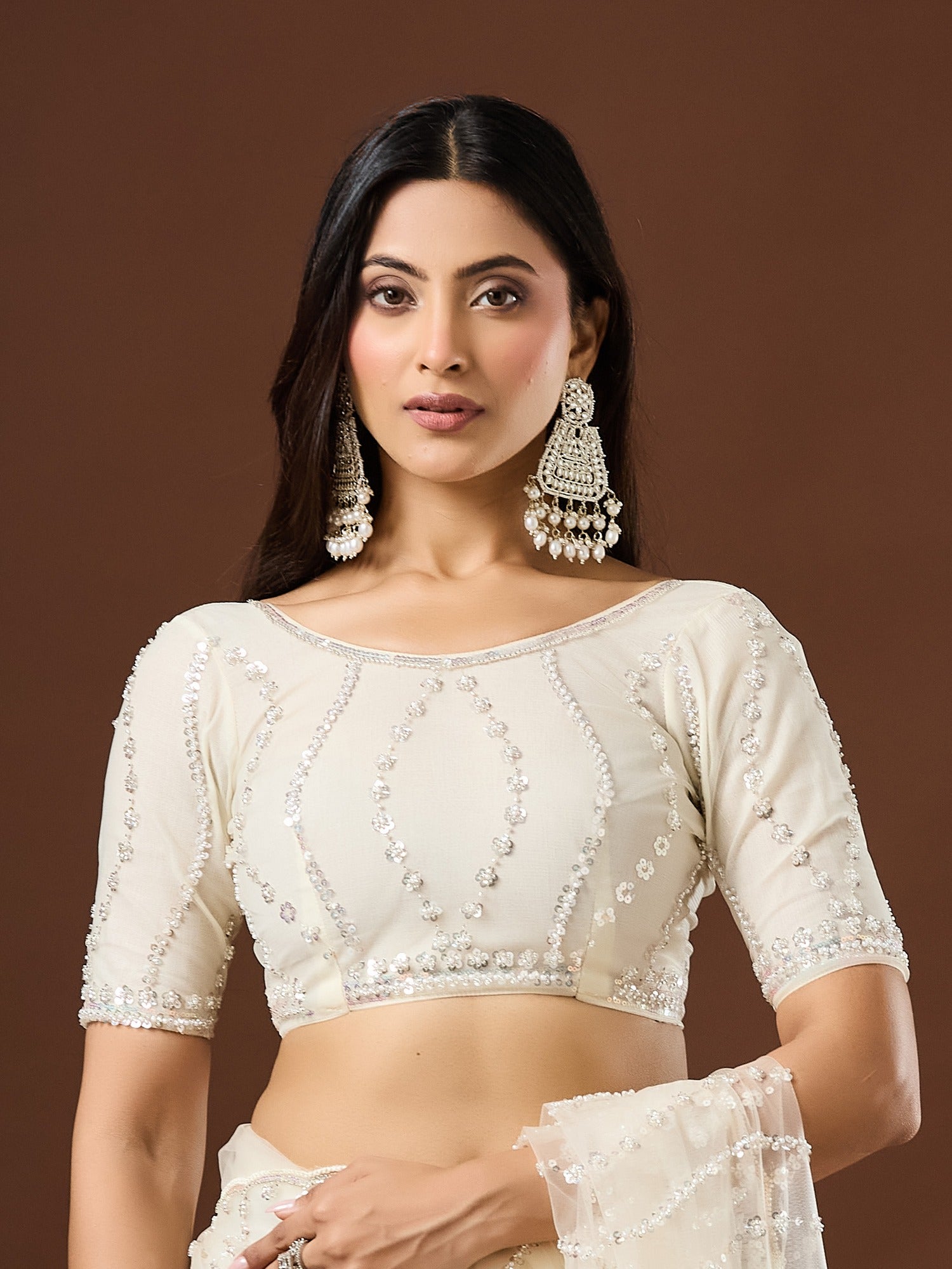 White Net saree – detail view 6