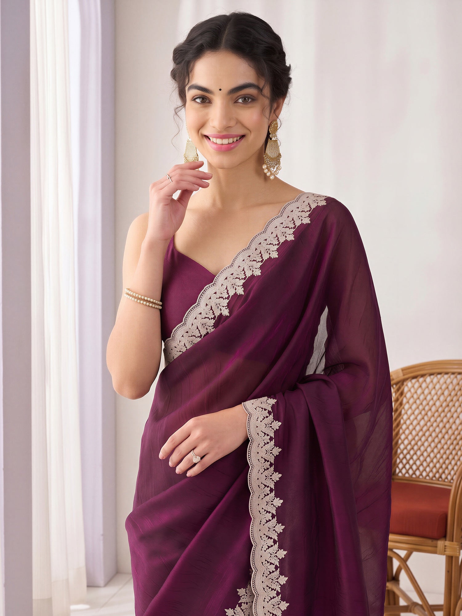 Wine Satin saree – detail view 4