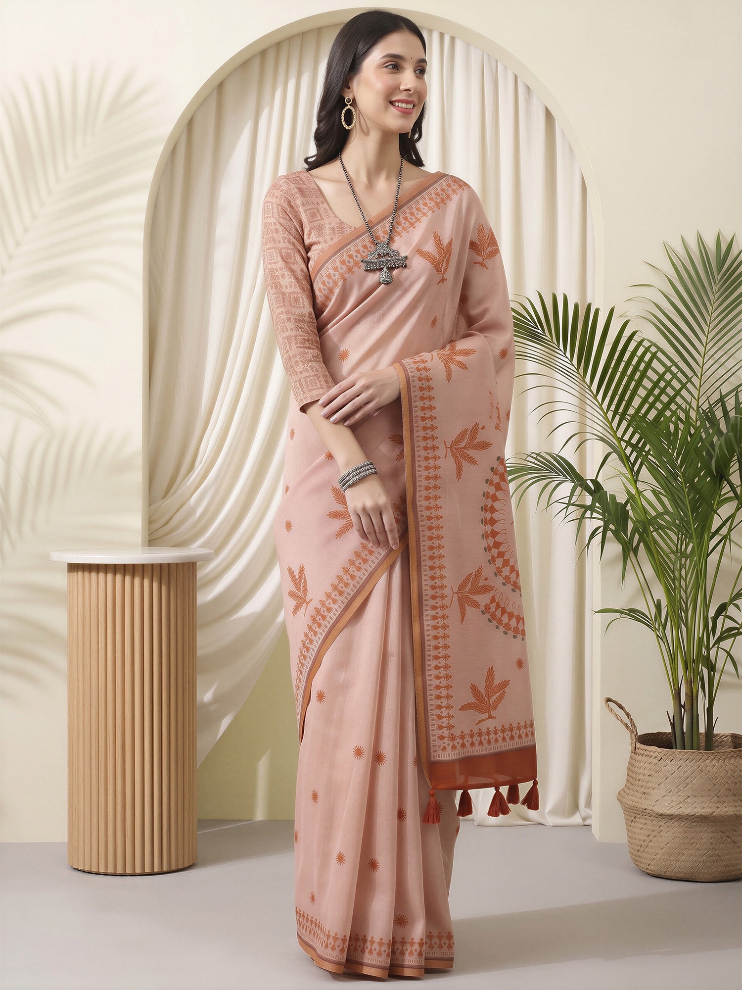 Rust Cotton Linen saree – detail view 2