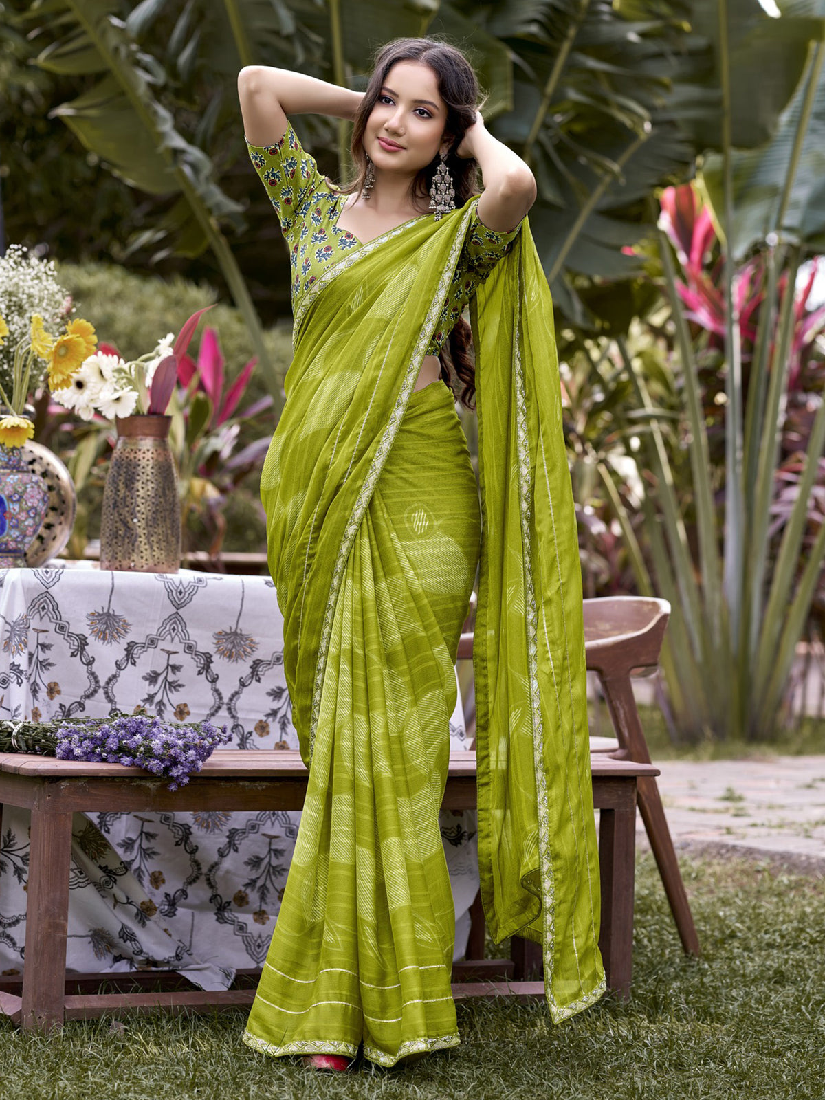 Lime Green Chiffon saree – detail view 1