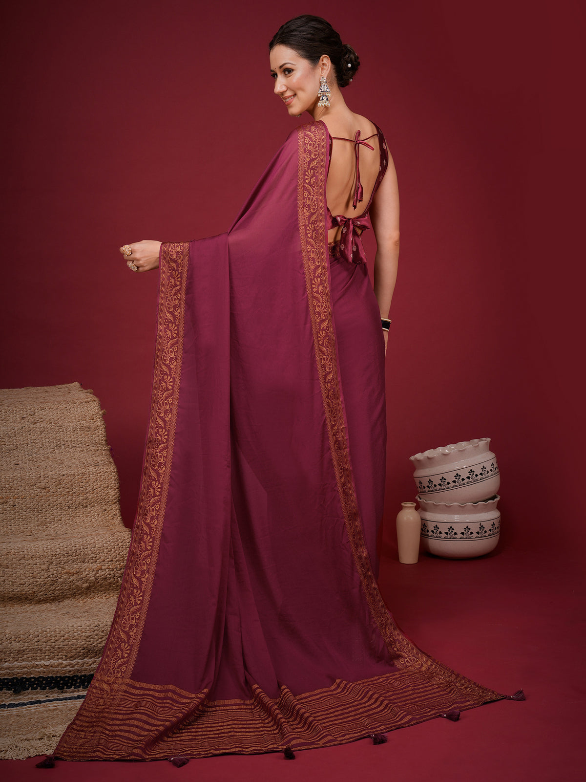 Magenta Mysore Silk saree – detail view 1