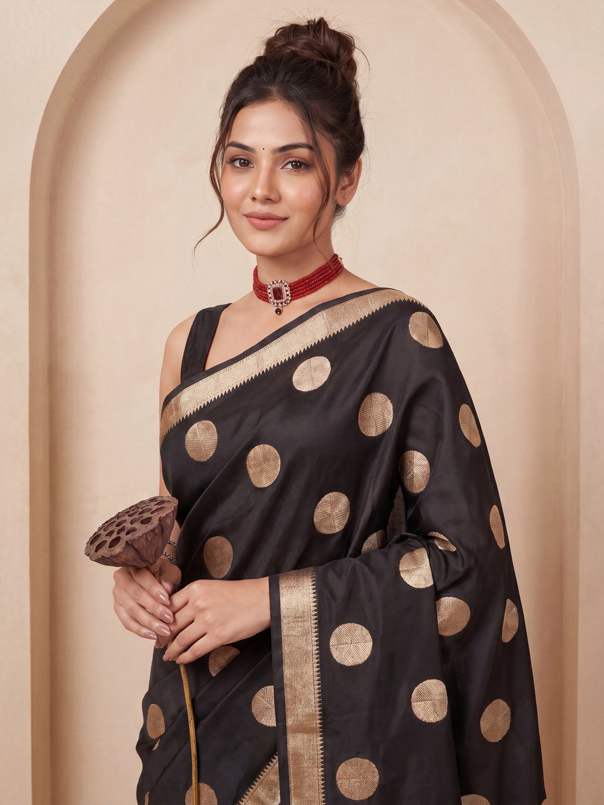 Black Silk Blend saree – detail view 4