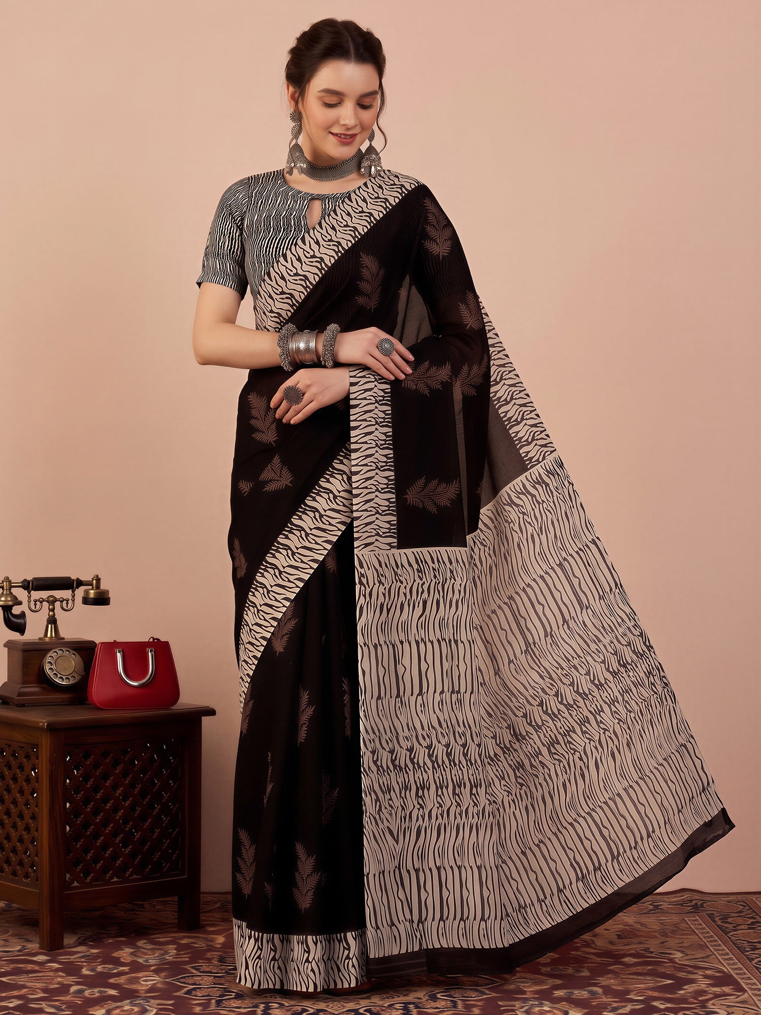 Black Bhagalpuri Silk saree – detail view 3