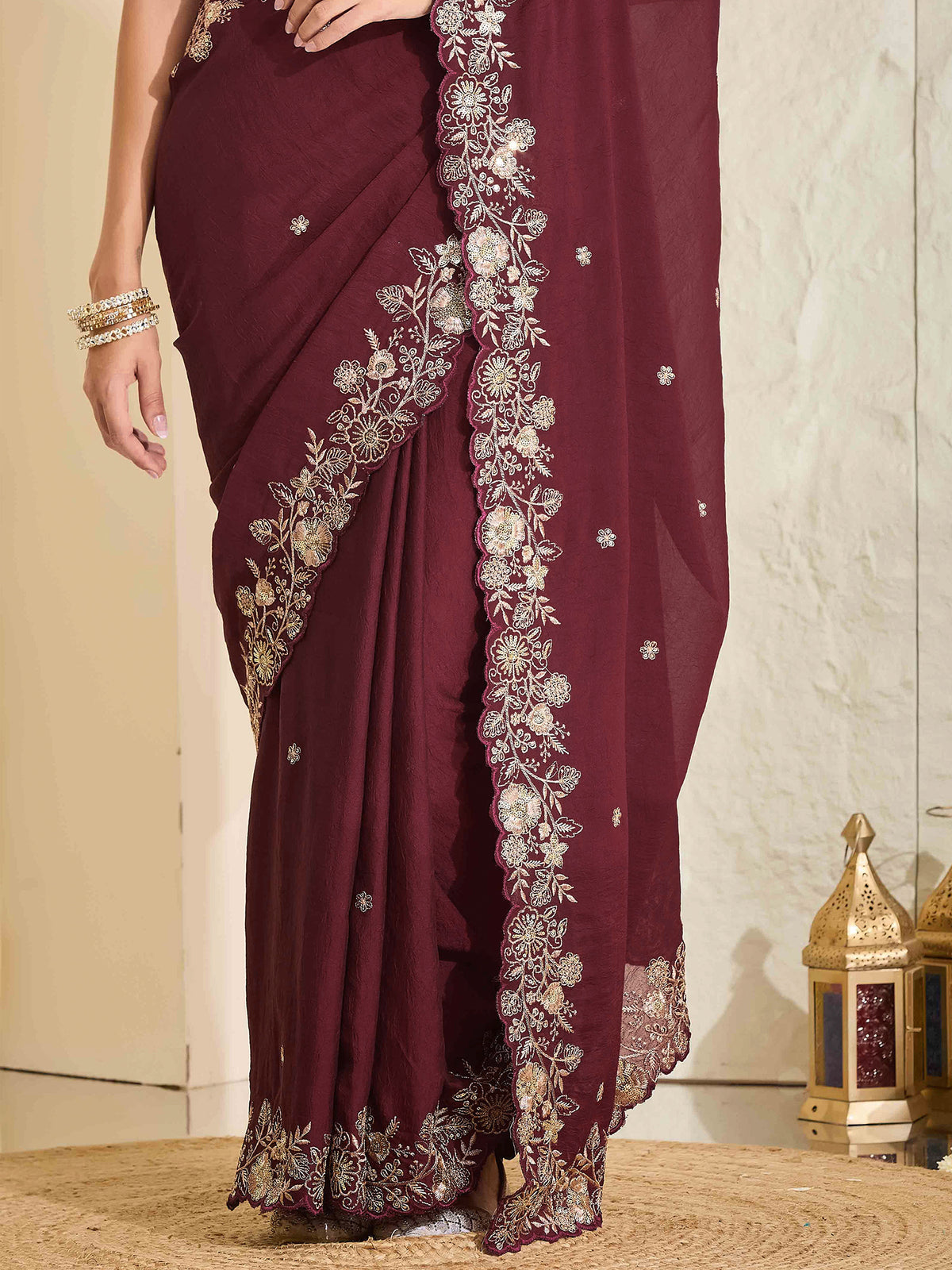 Maroon Georgette saree – detail view 5