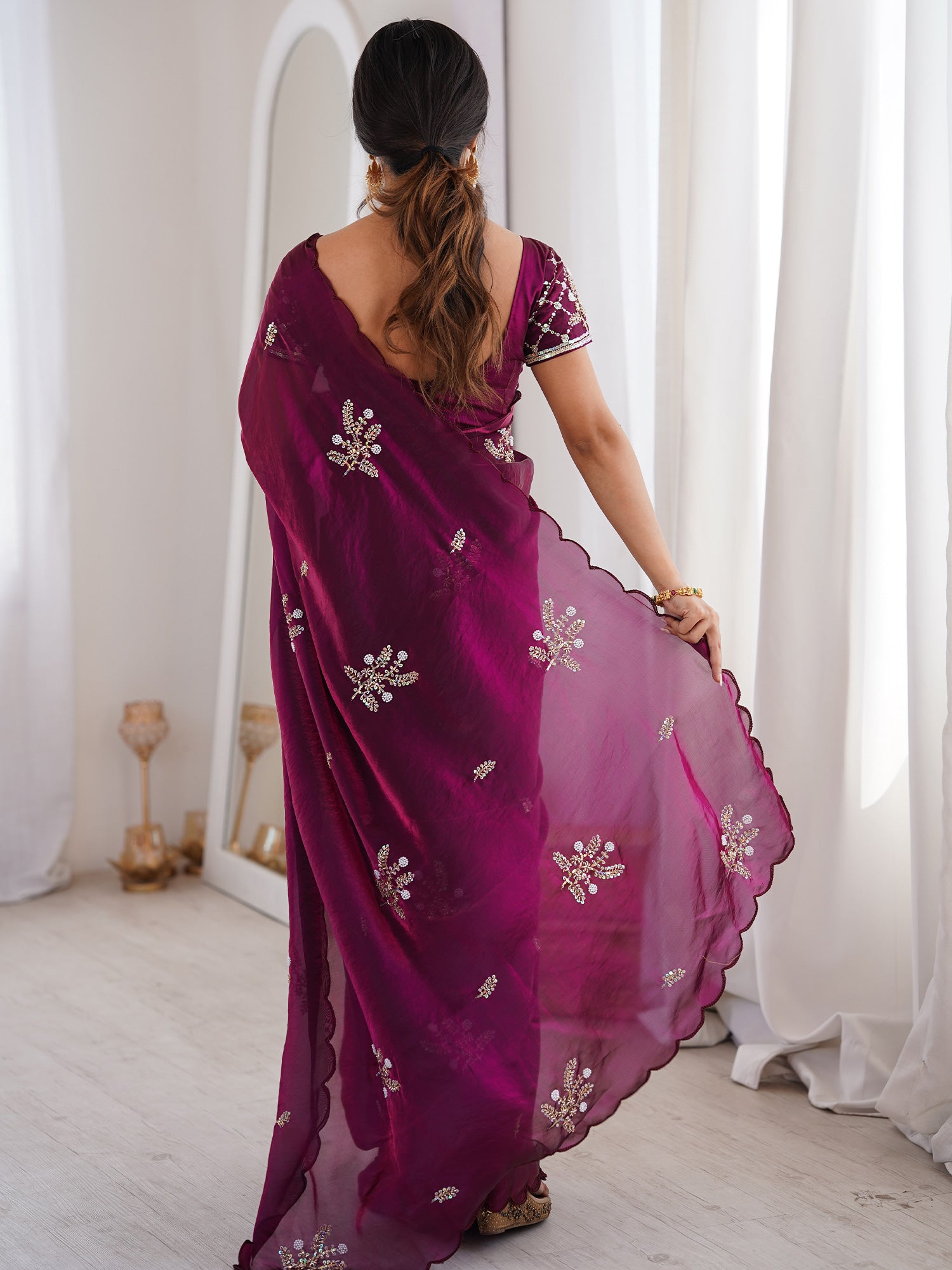 Purple Satin saree – detail view 1