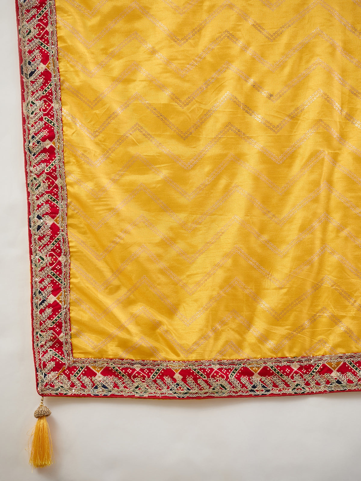 Yellow Dola Silk saree – detail view 5