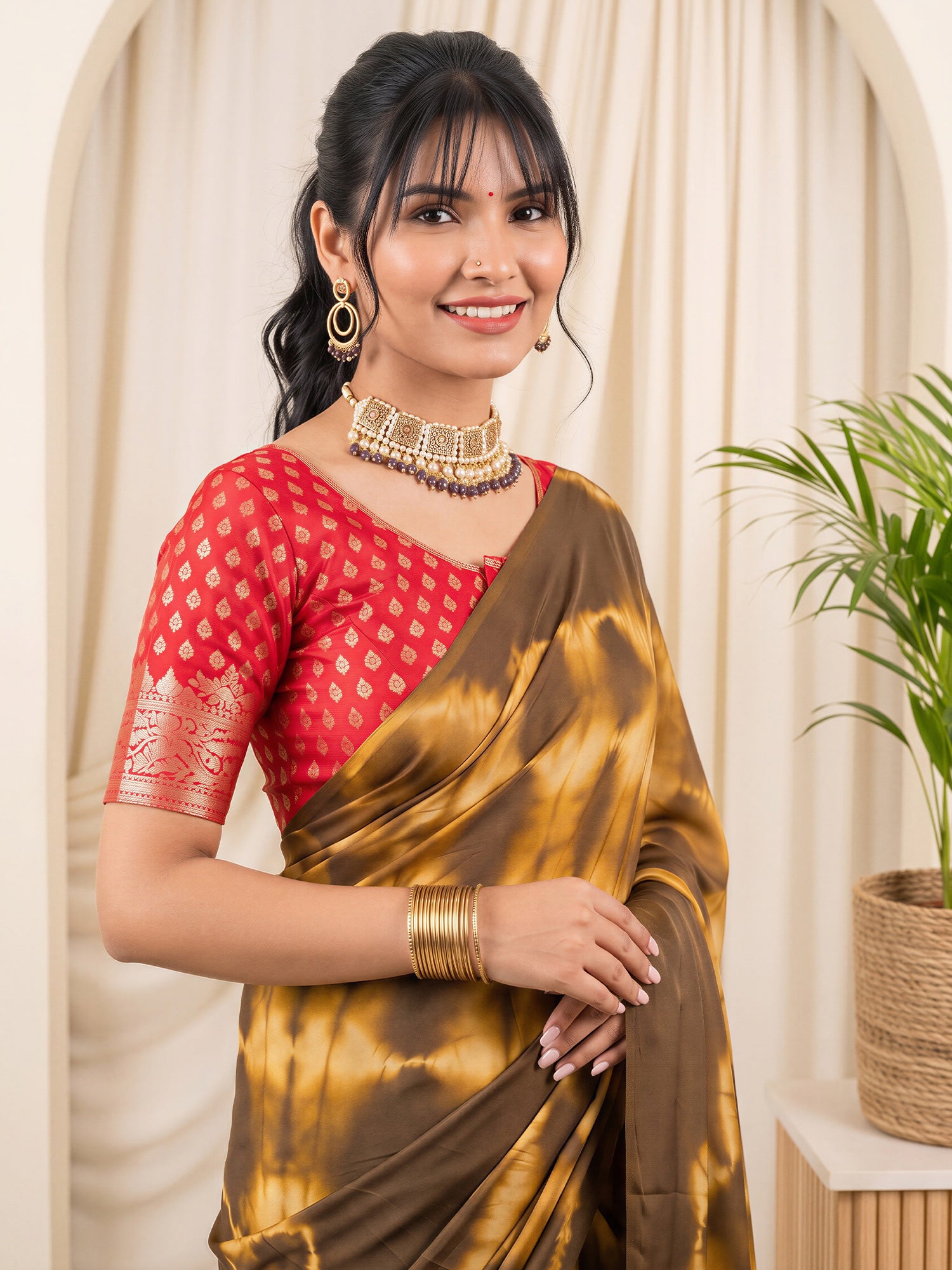Brown Satin Silk saree – detail view 4