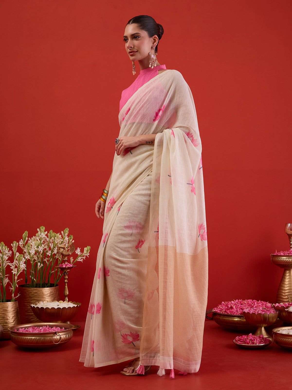 White Chanderi Cotton saree – detail view 1