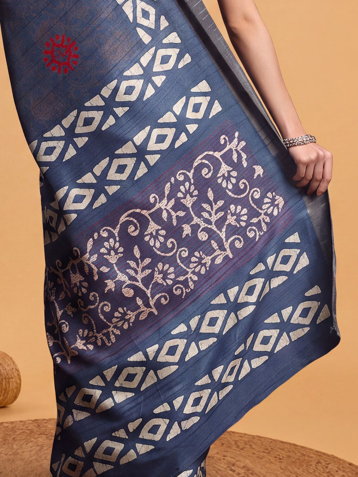 Teal Blue Silk Blend saree – detail view 5