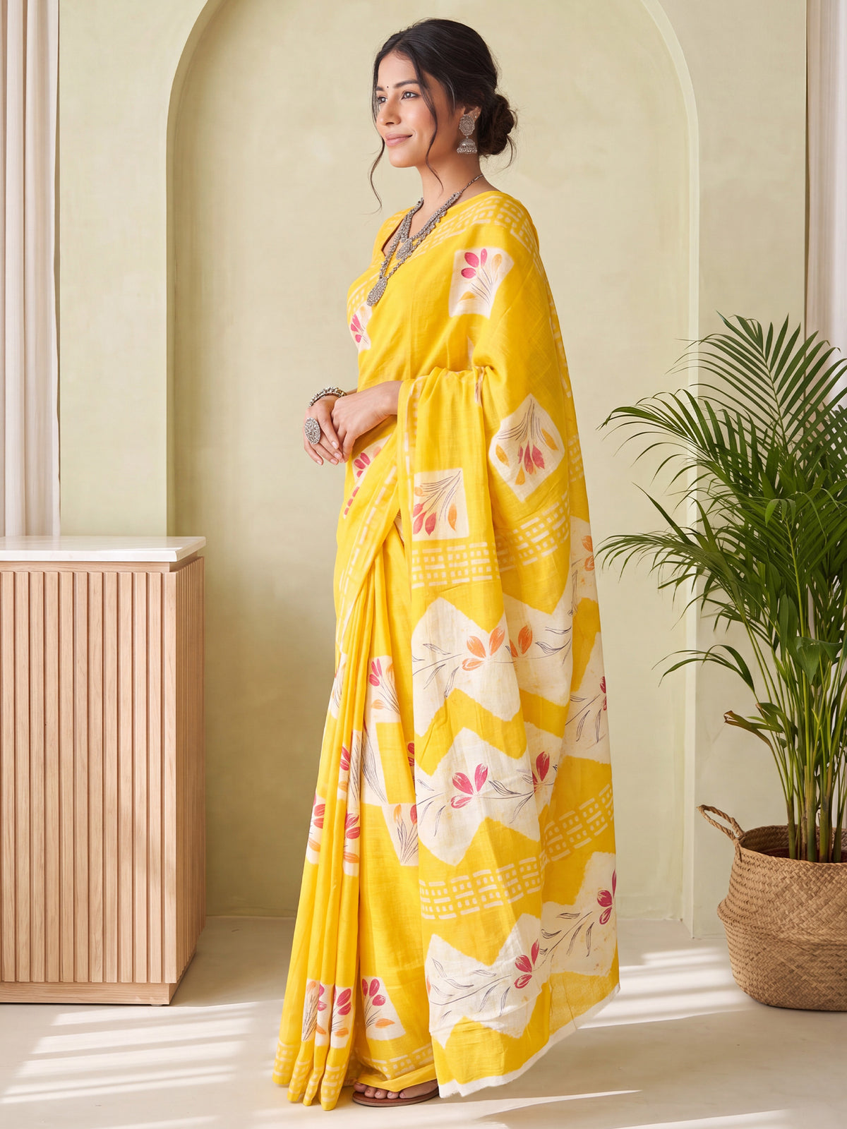 Yellow Cotton saree – detail view 2