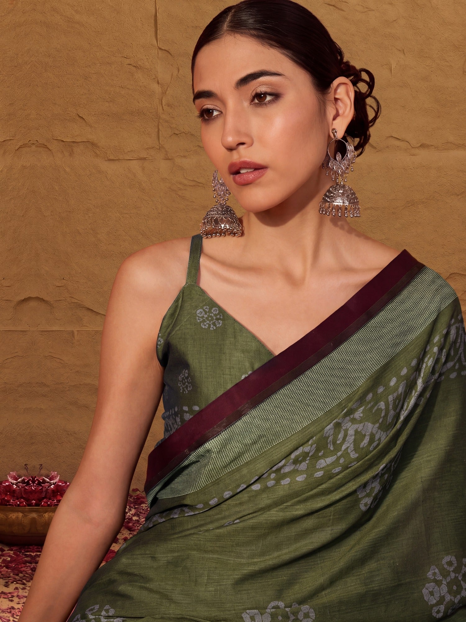 Olive Cotton saree – detail view 3