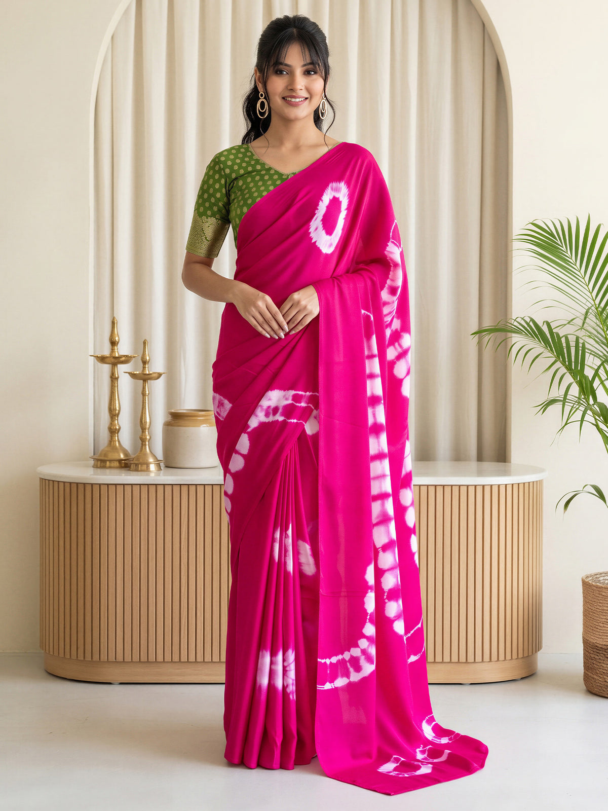 Pink Satin Silk saree – detail view 3