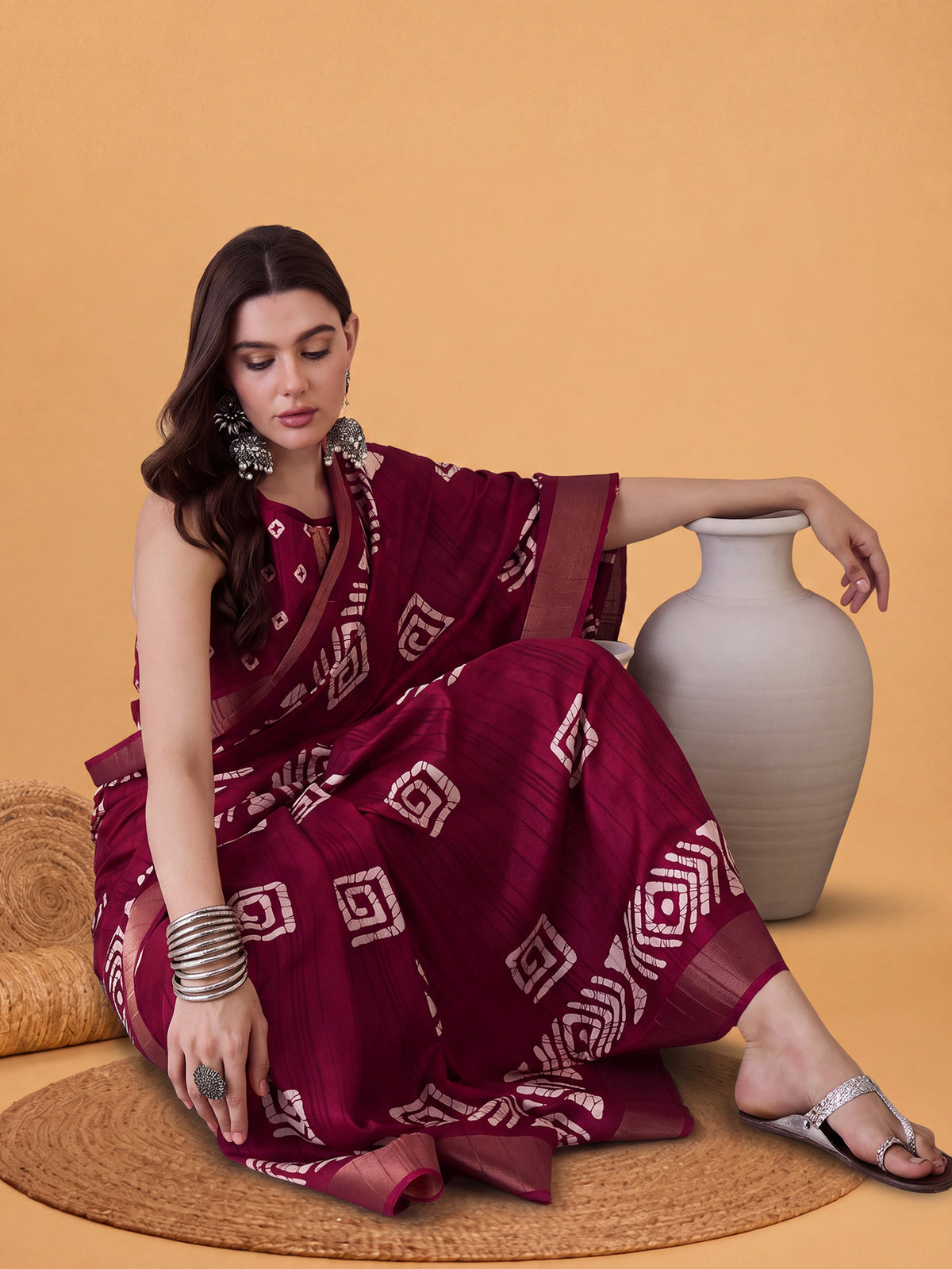 Magenta Silk Blend saree – detail view 3