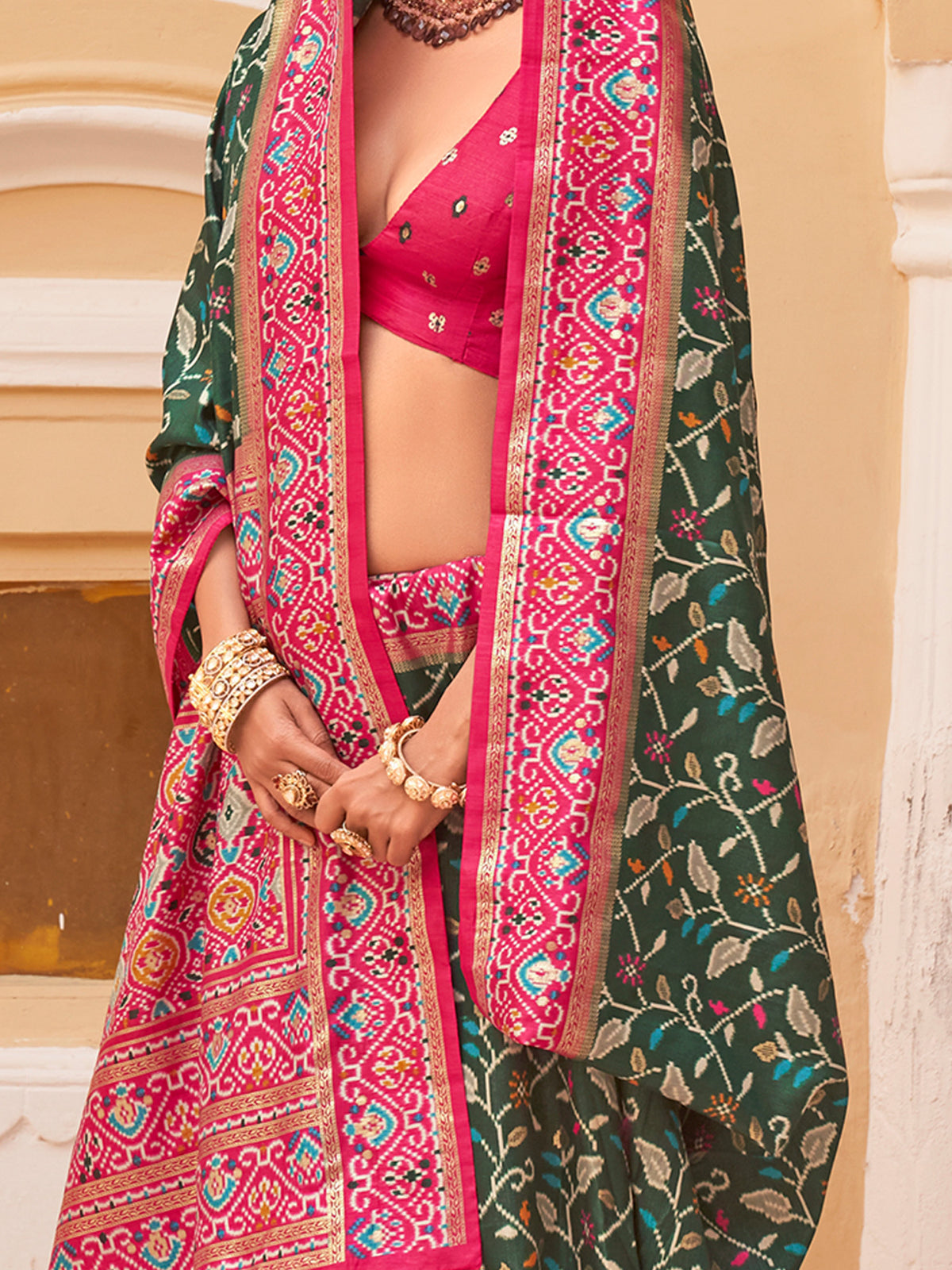 Green Silk Blend saree – detail view 3
