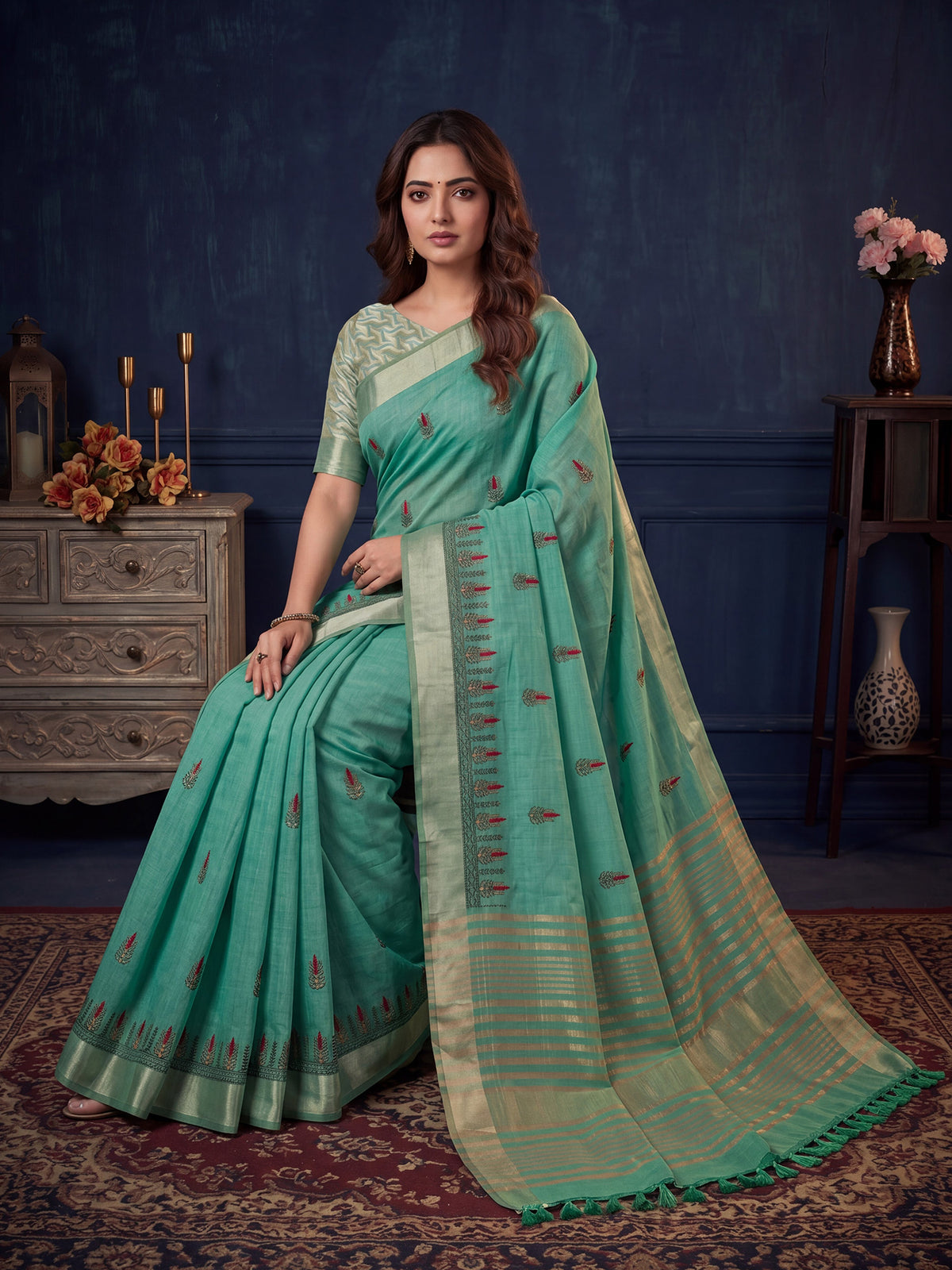 Sea Green Cotton Linen saree – detail view 3