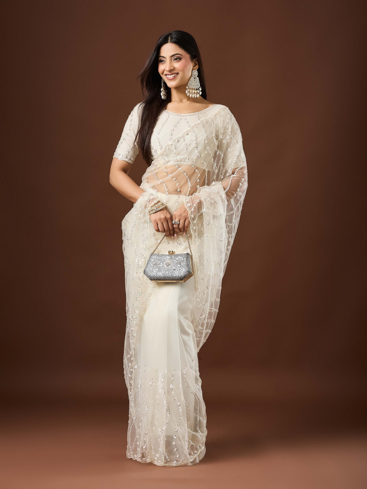 White Net saree – detail view 2
