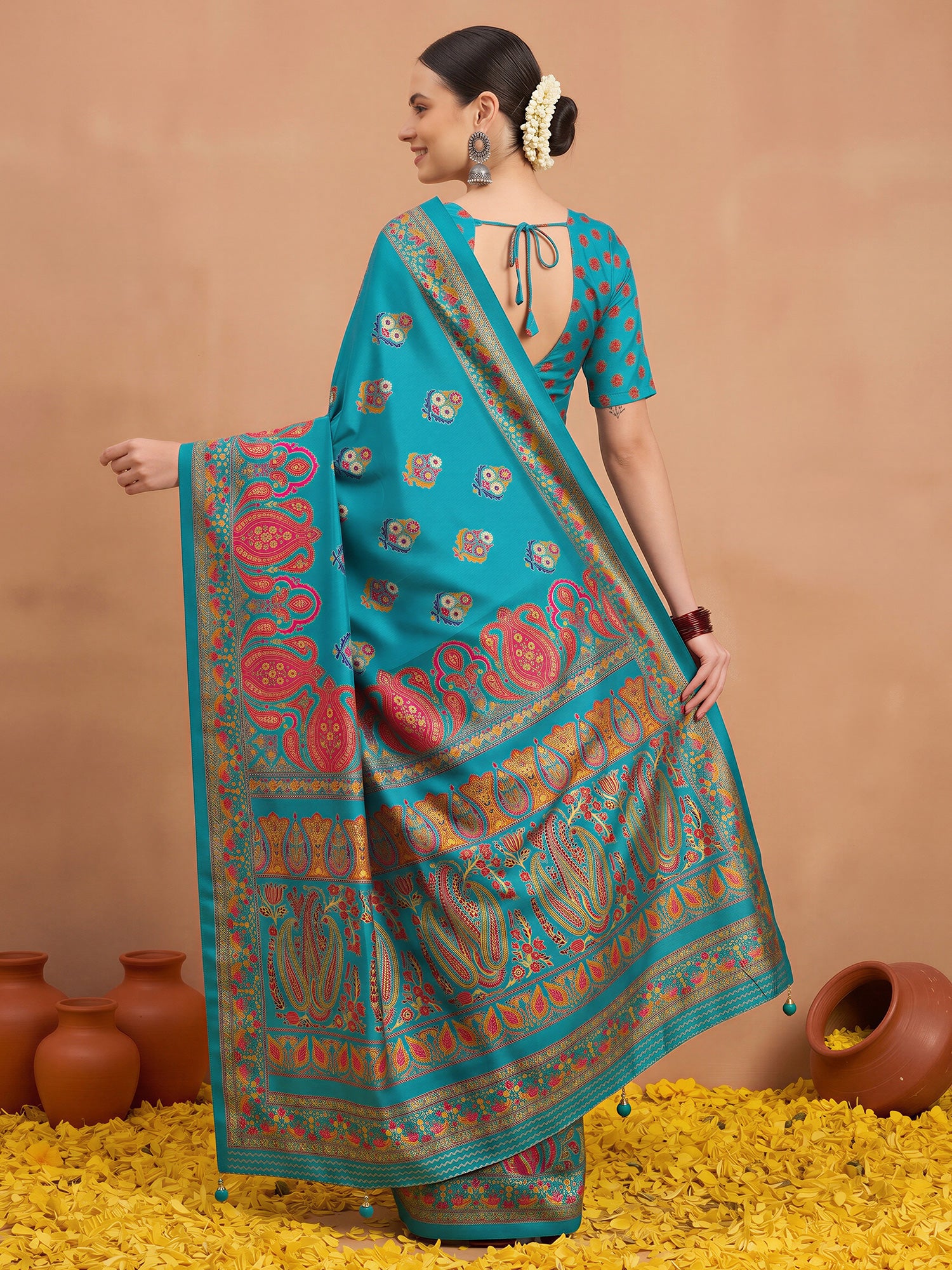 Light Blue Silk Blend saree – detail view 1