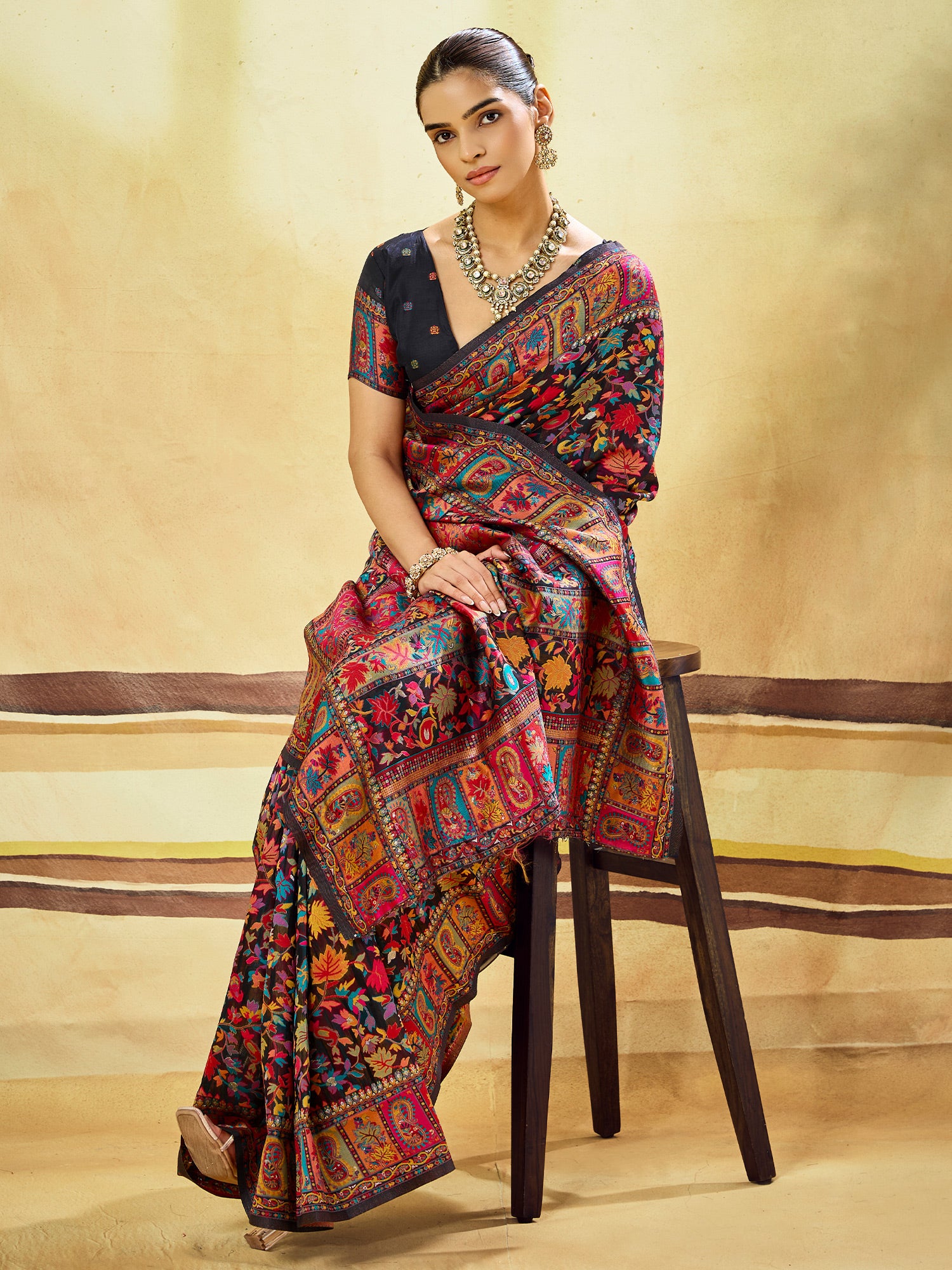 Black Muga Cotton saree – detail view 3