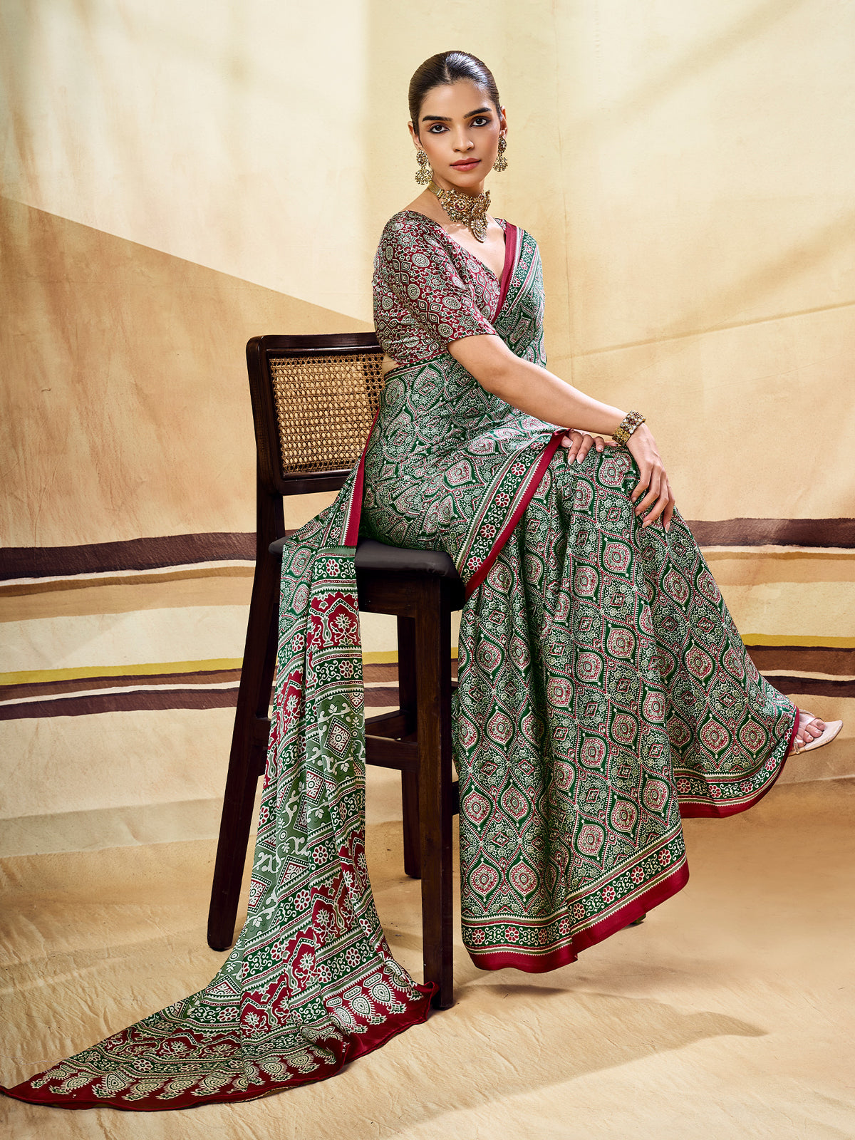 Green Satin saree – detail view 2