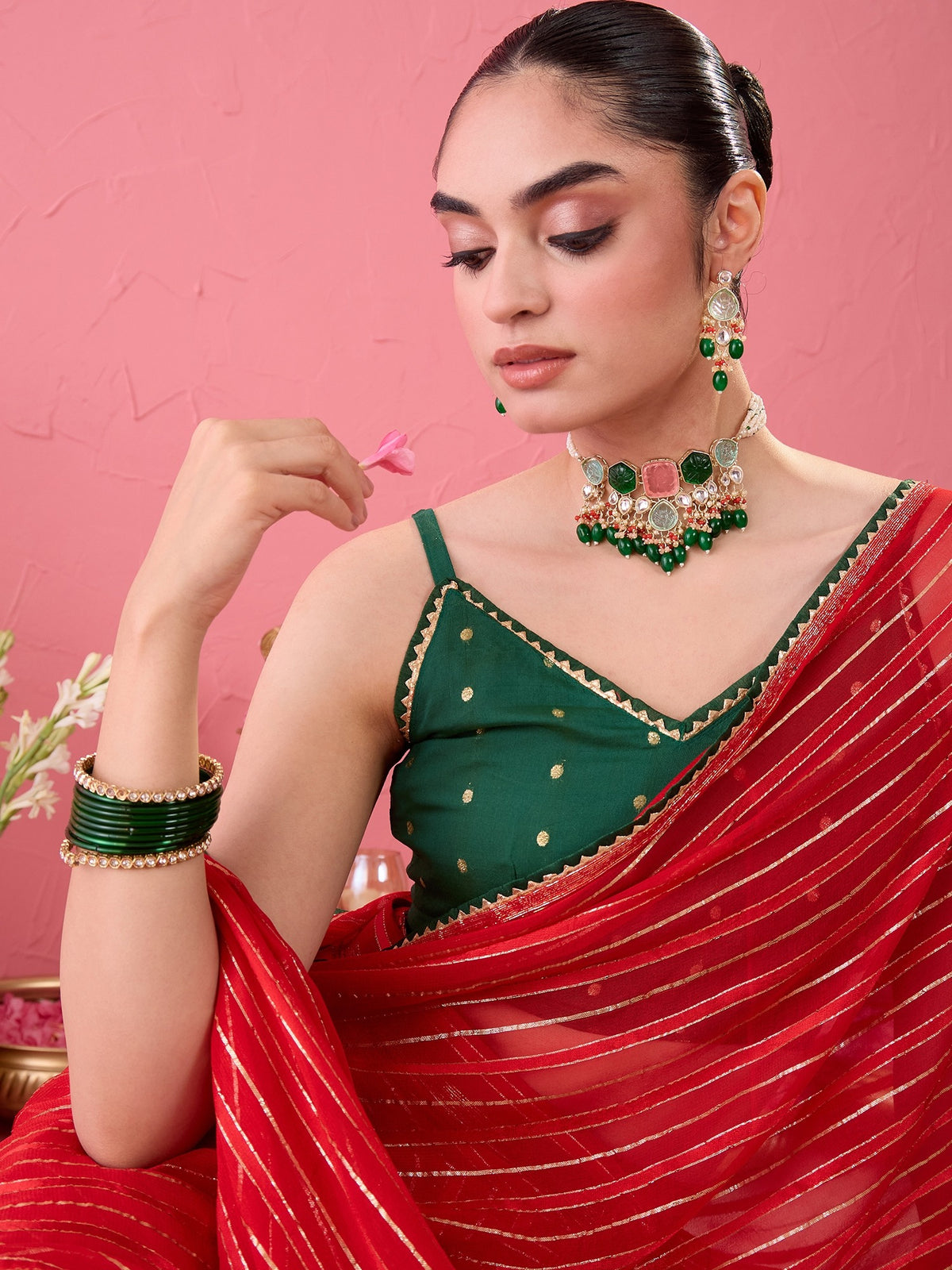Red Viscose saree – detail view 4