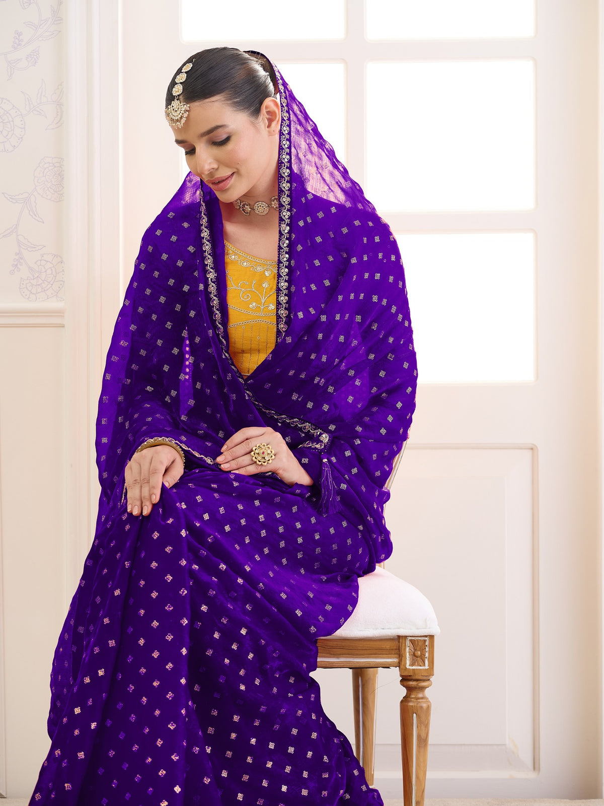 Violet chiffon saree view 2