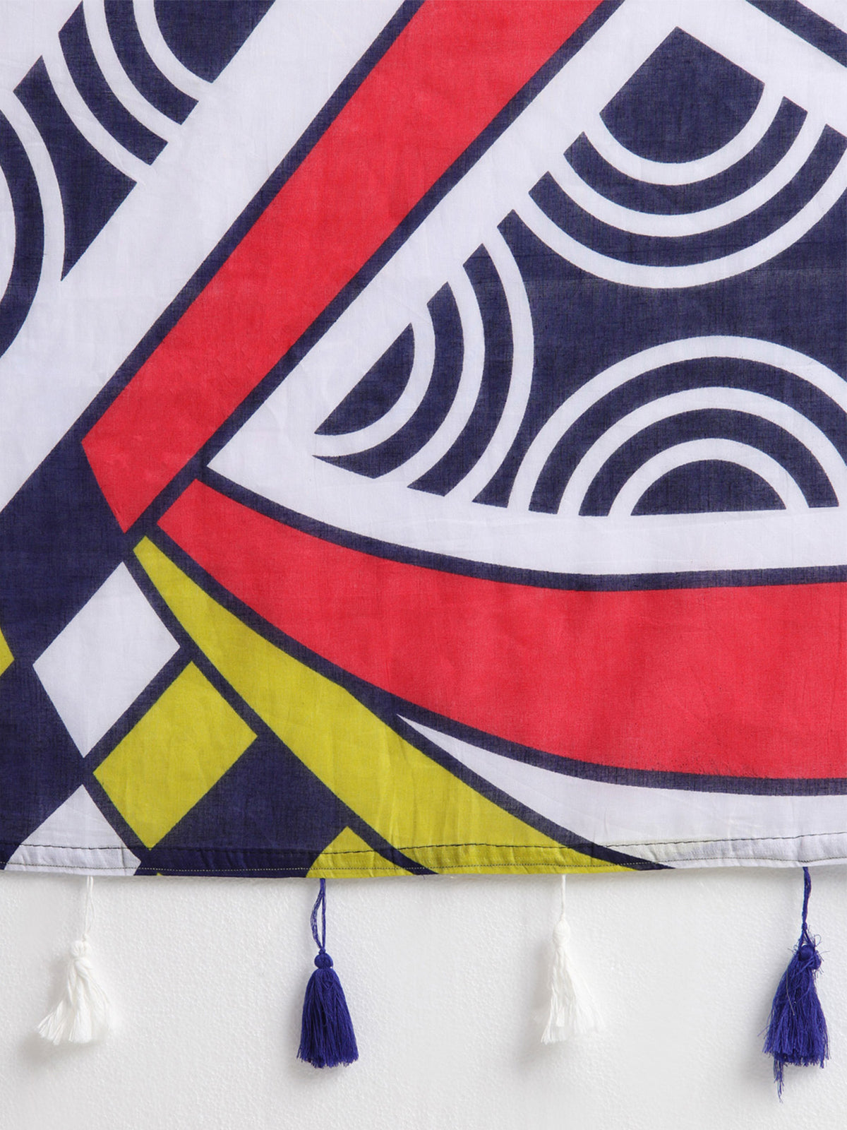 White Cotton saree – detail view 5