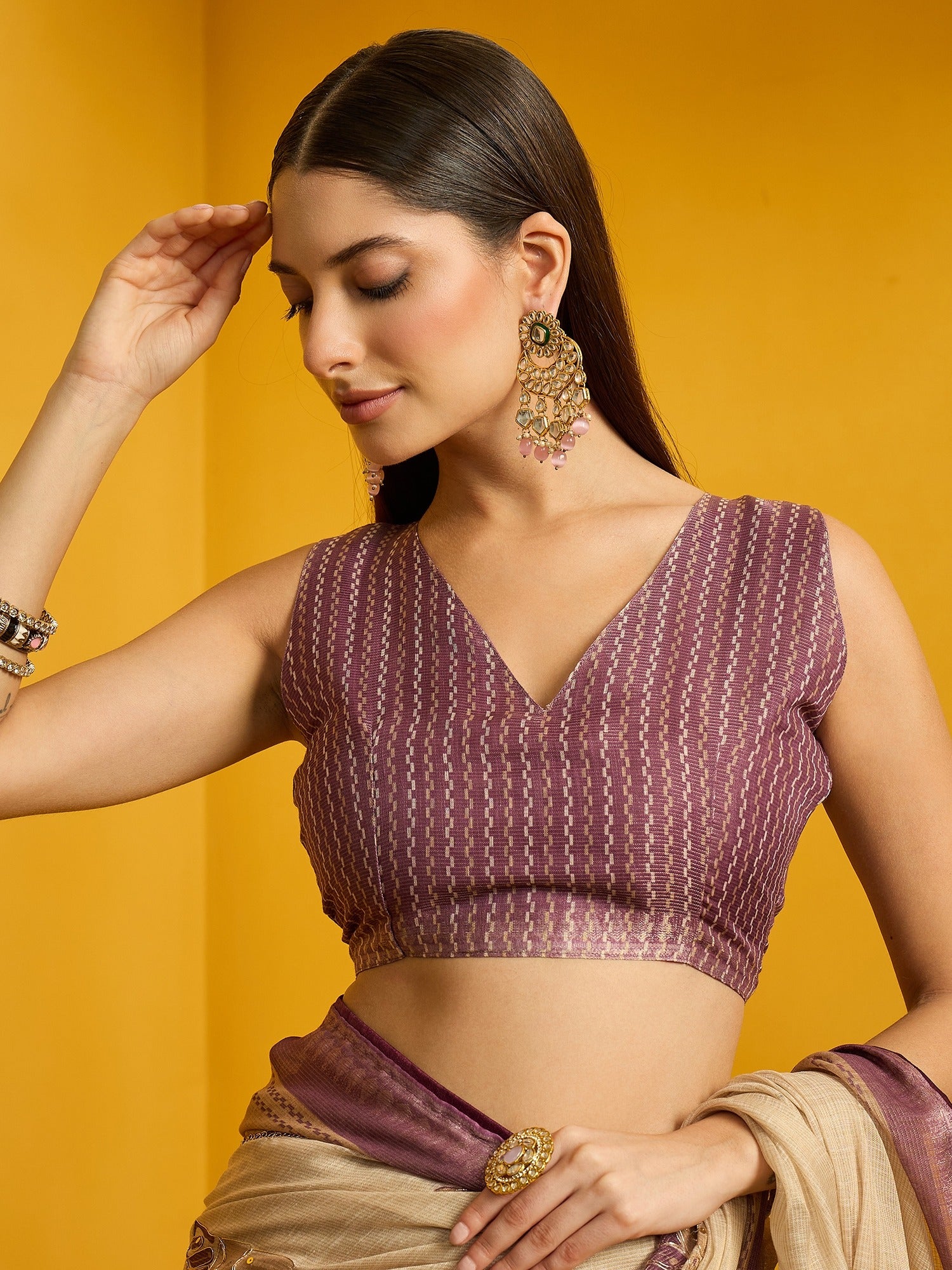 Beige Cotton Blend saree – detail view 5