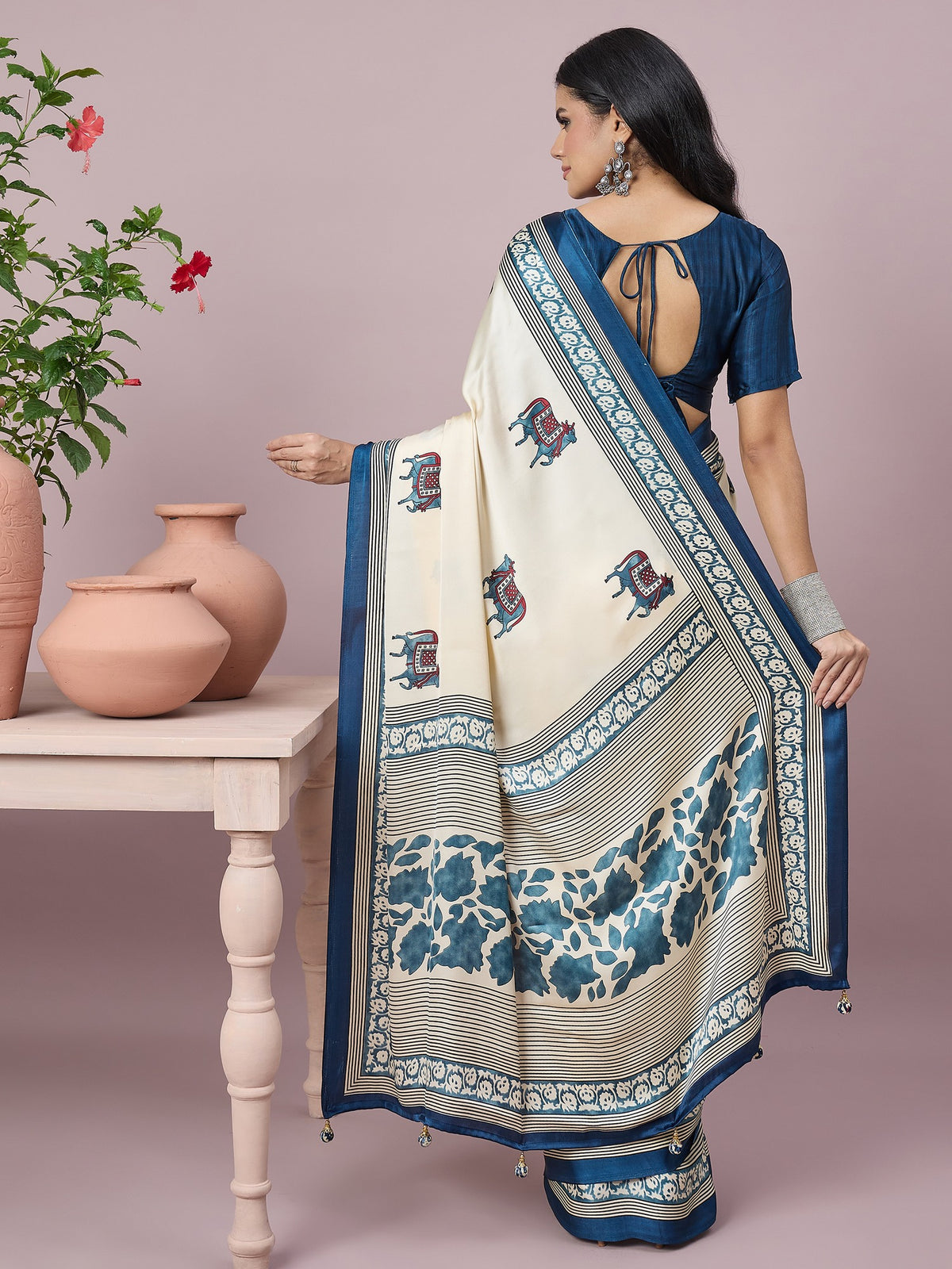 Off White satin saree view 2