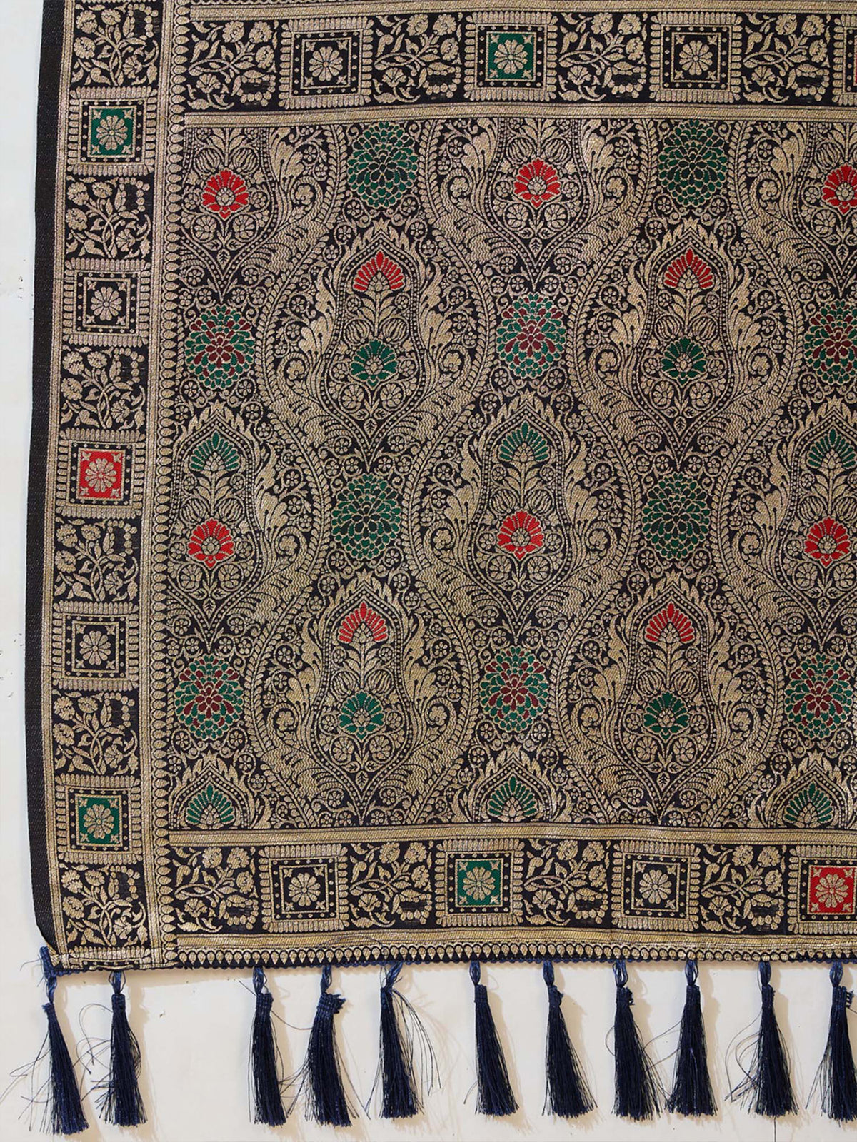 Navy Blue Dola Silk saree – detail view 5