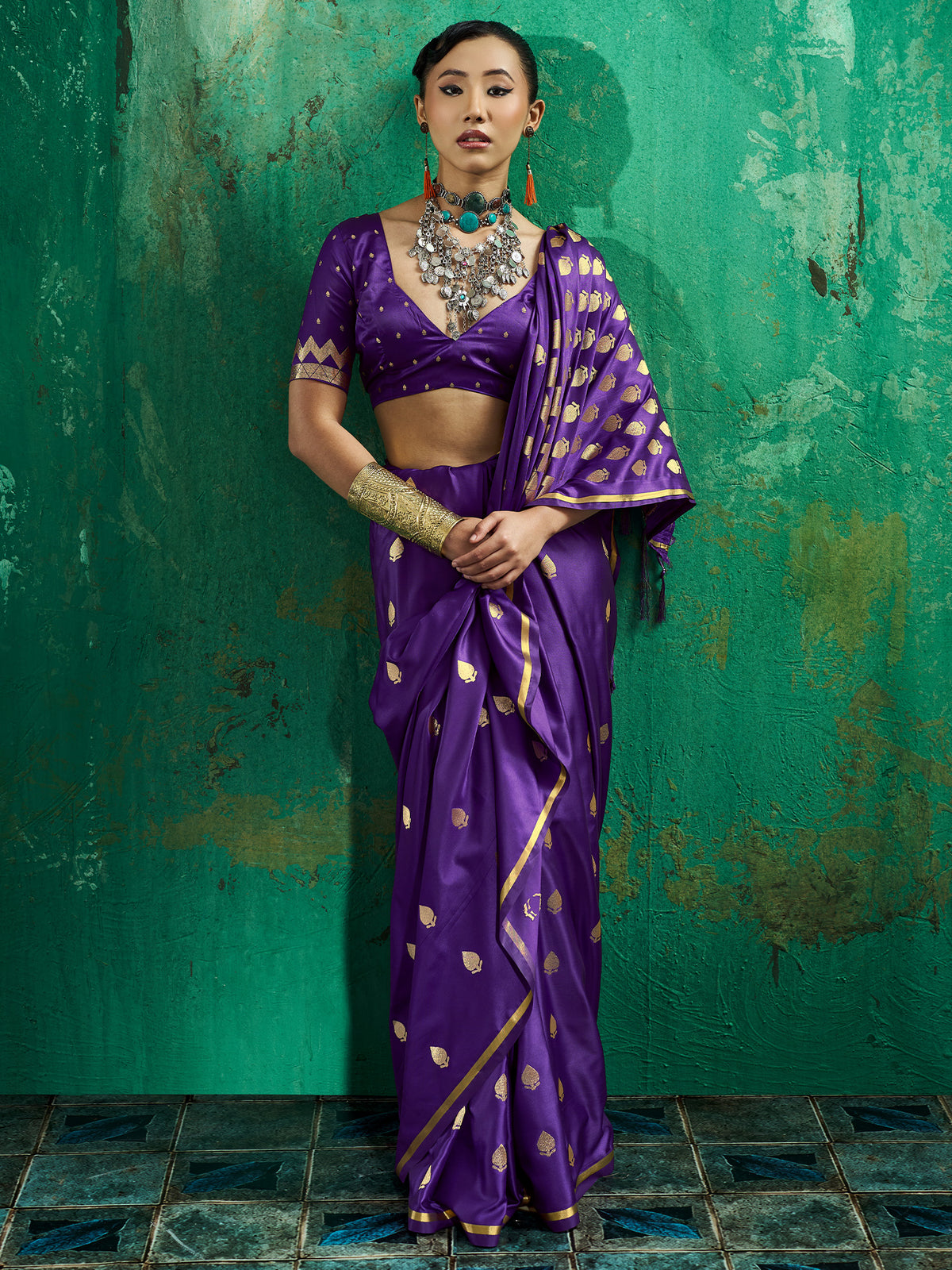 Purple Satin Silk saree – detail view 2