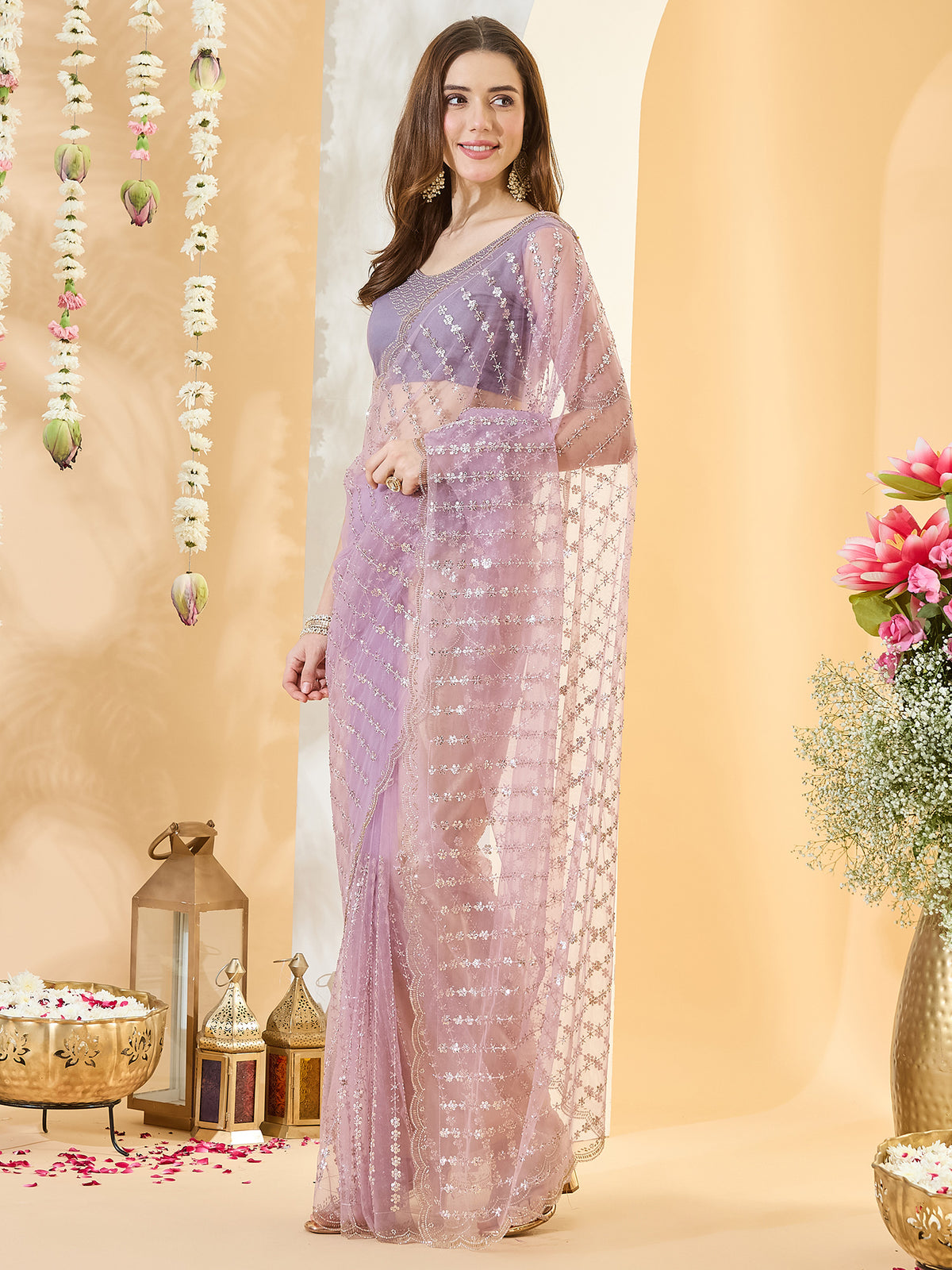 Lavender Net saree – detail view 2