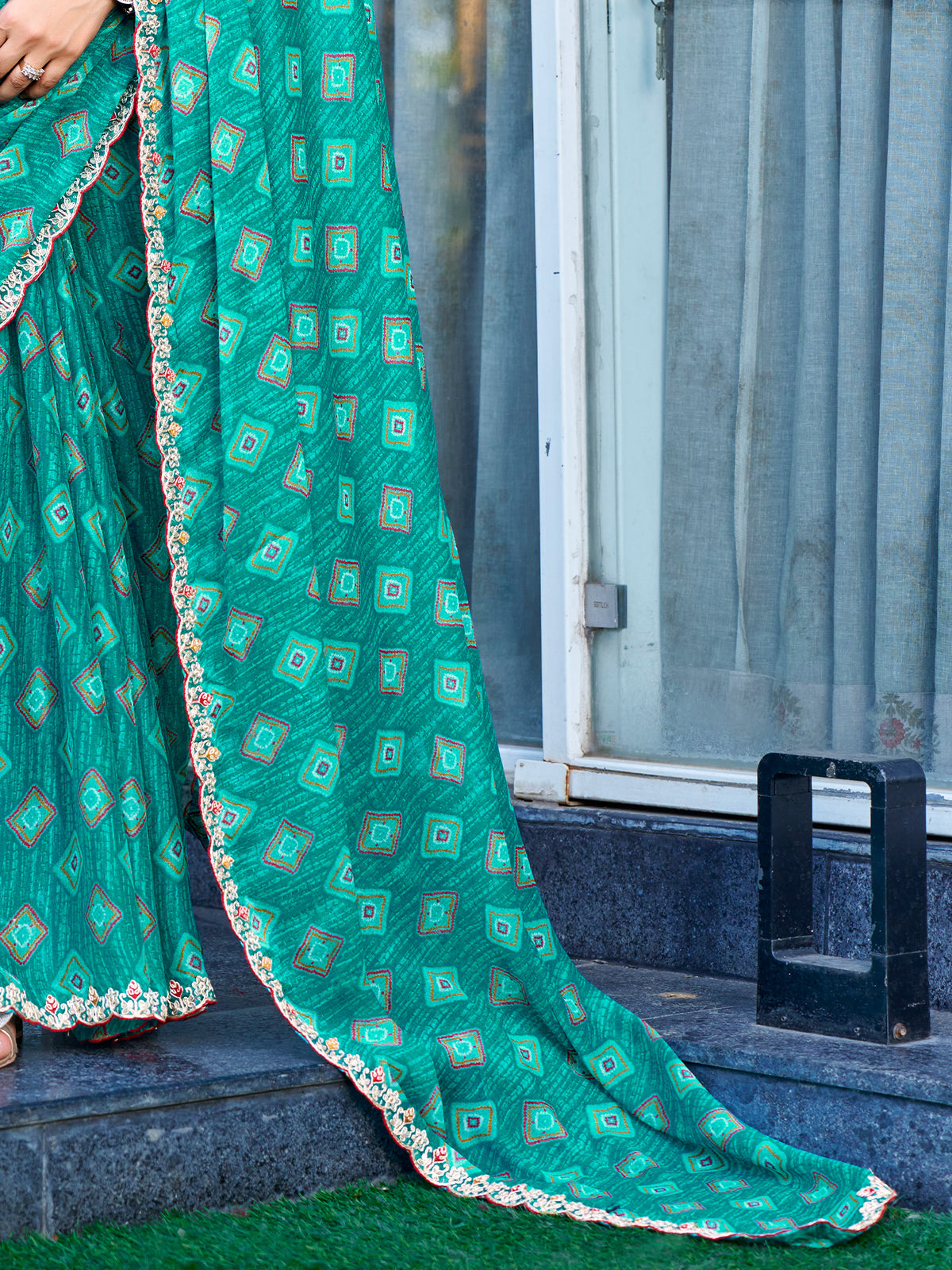 Teal Blue Georgette saree – detail view 4