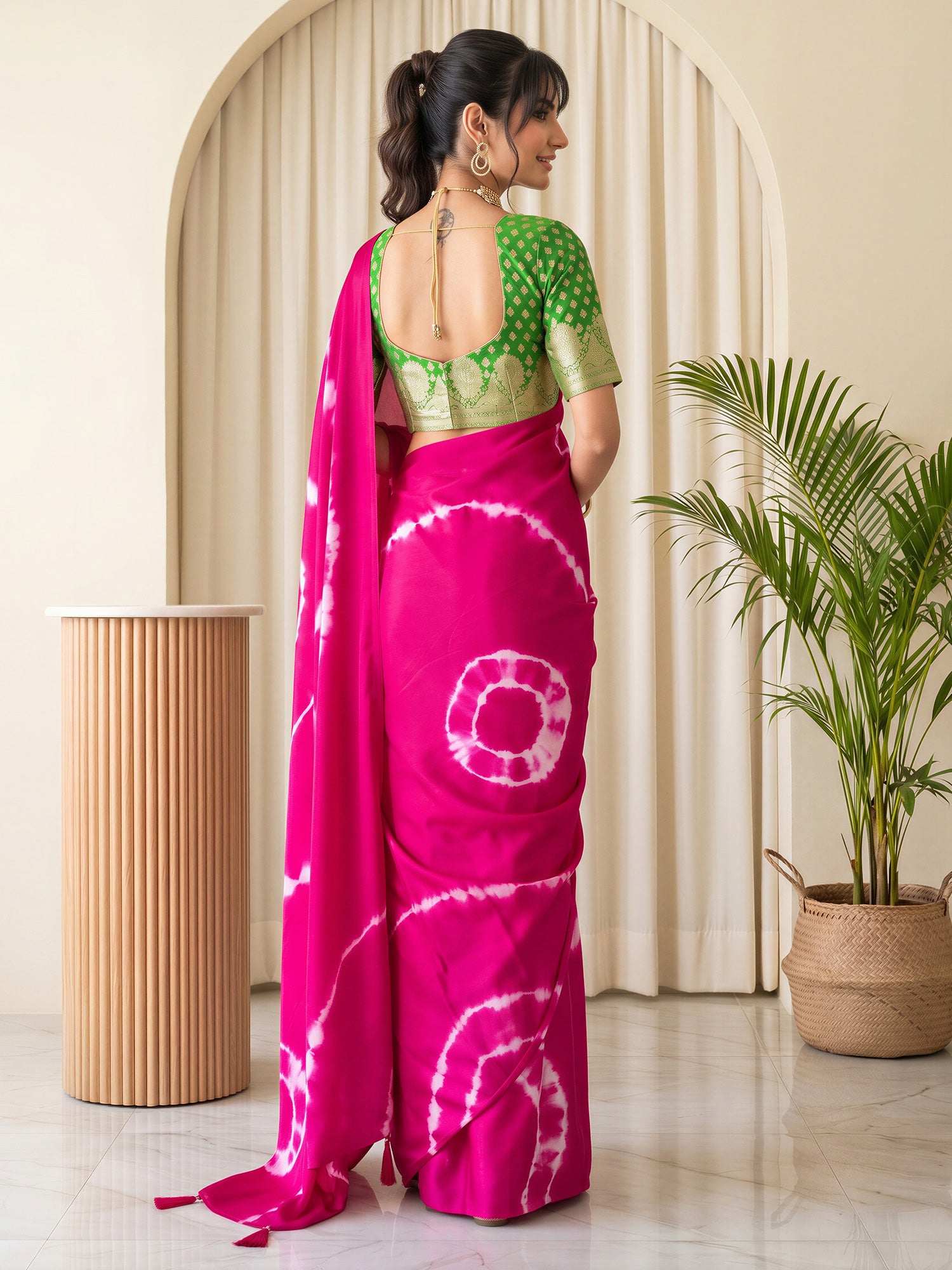 Pink Satin Silk saree – detail view 1