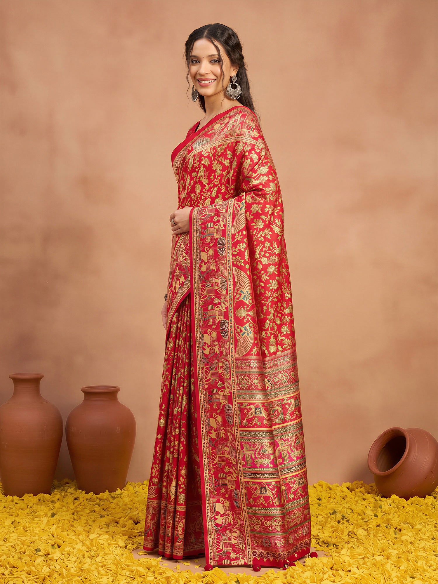 Red Silk Blend saree – detail view 2