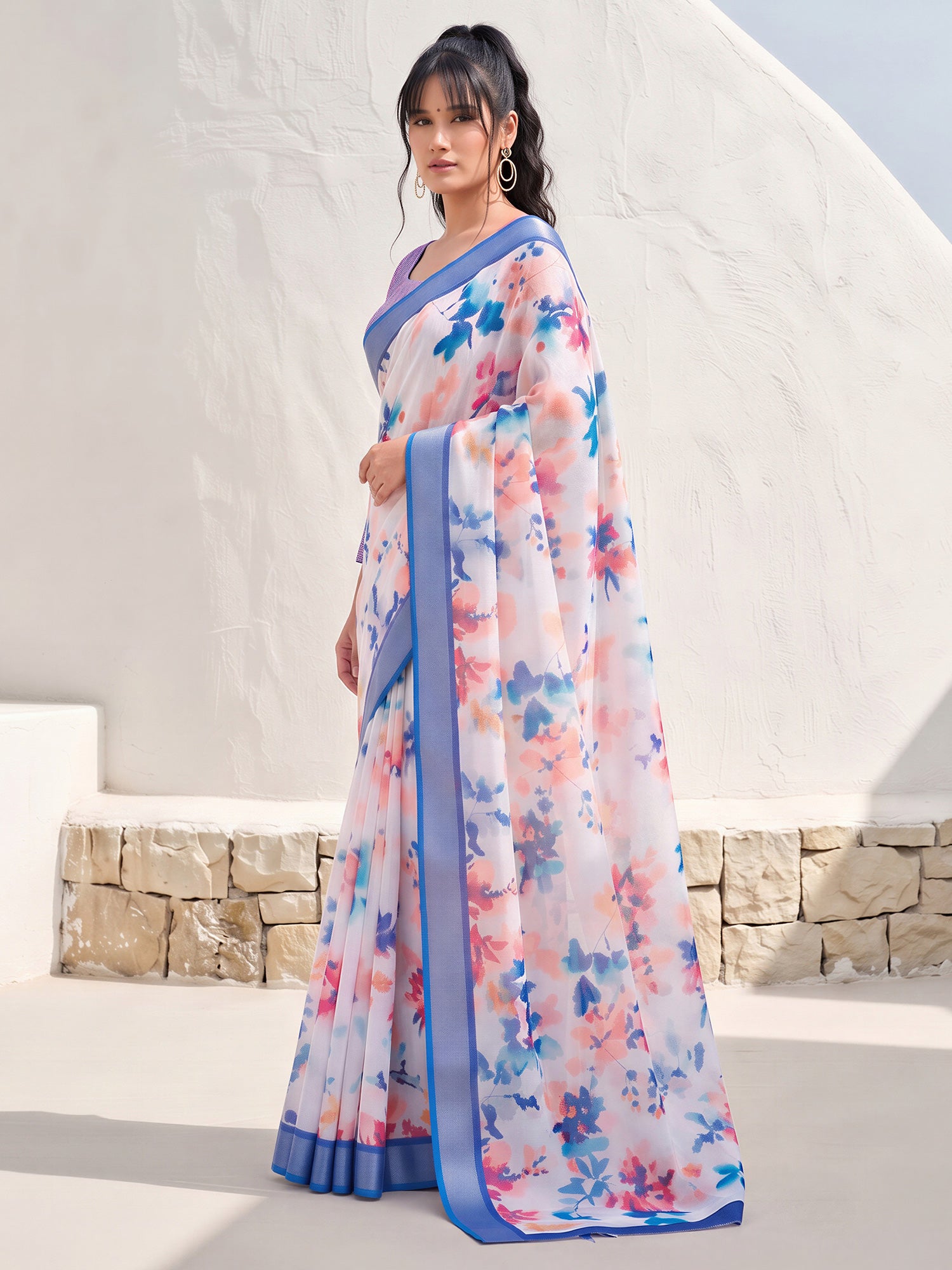 Off White Cotton Linen saree – detail view 2
