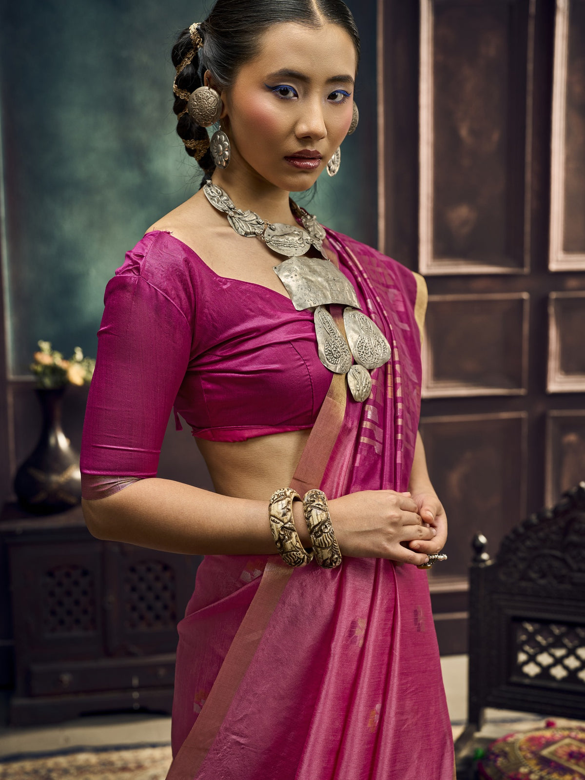 Pink silk blend saree view 5