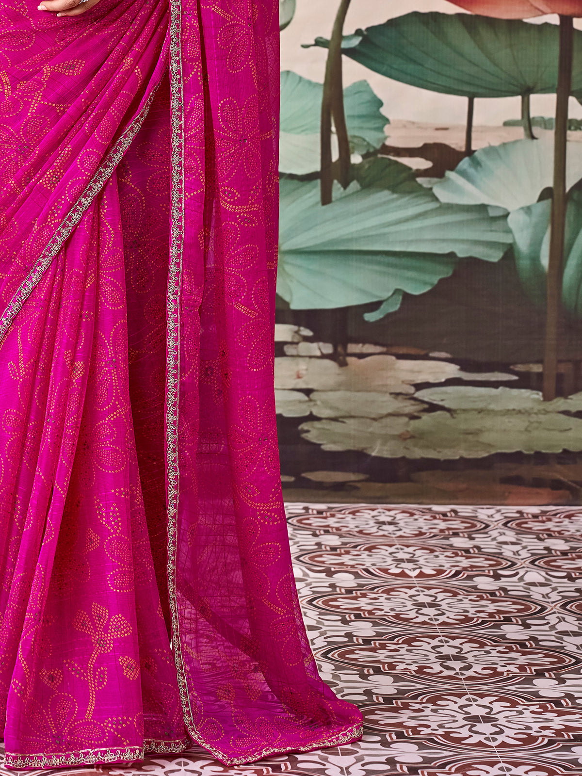 Pink Georgette saree – detail view 4