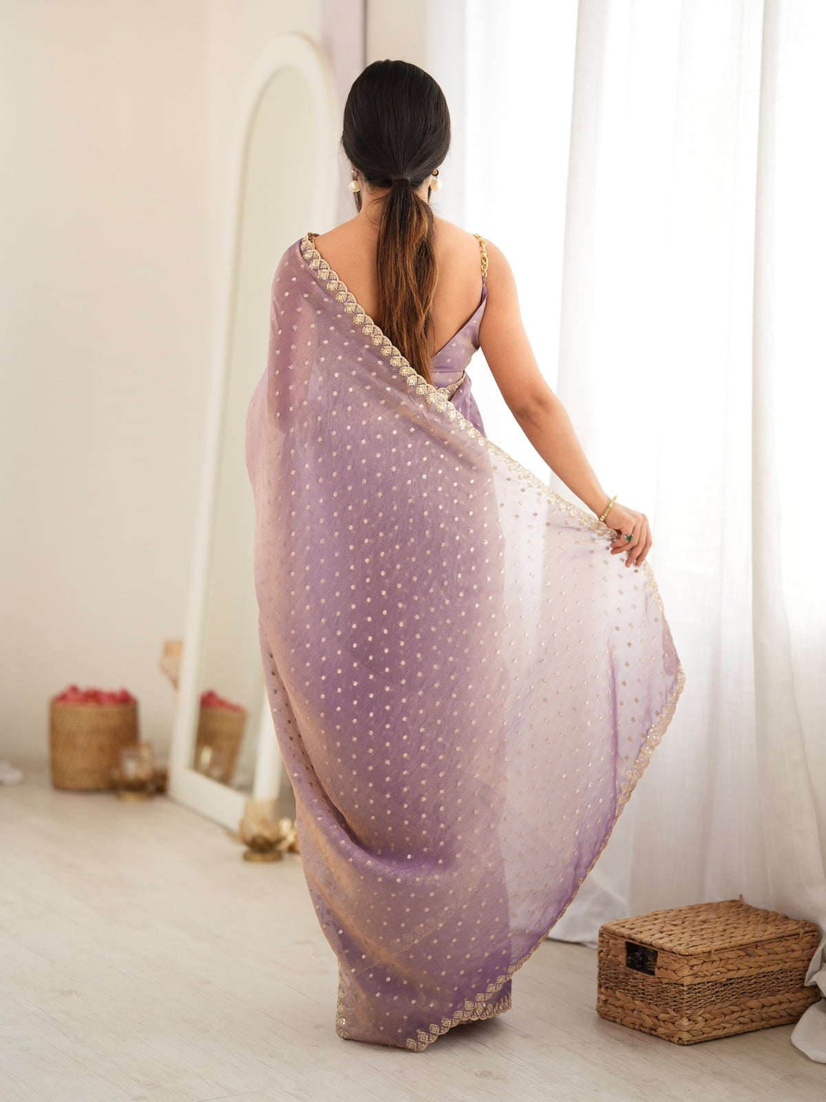 Lavender Georgette saree – detail view 3