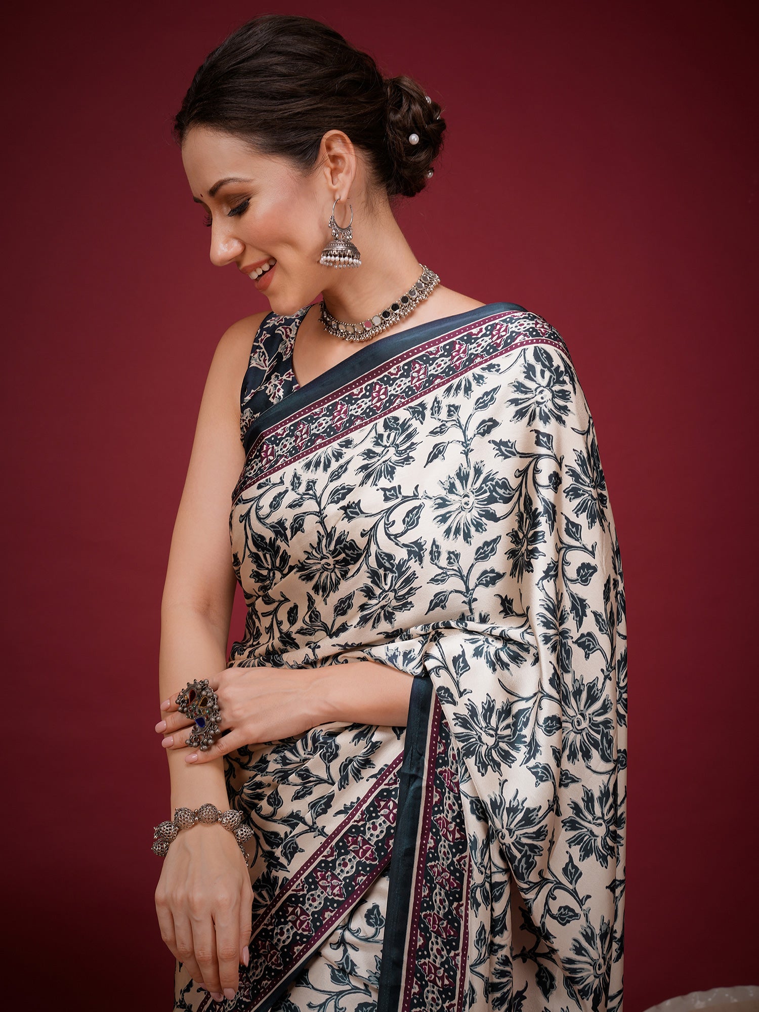 Cream Satin saree – detail view 3